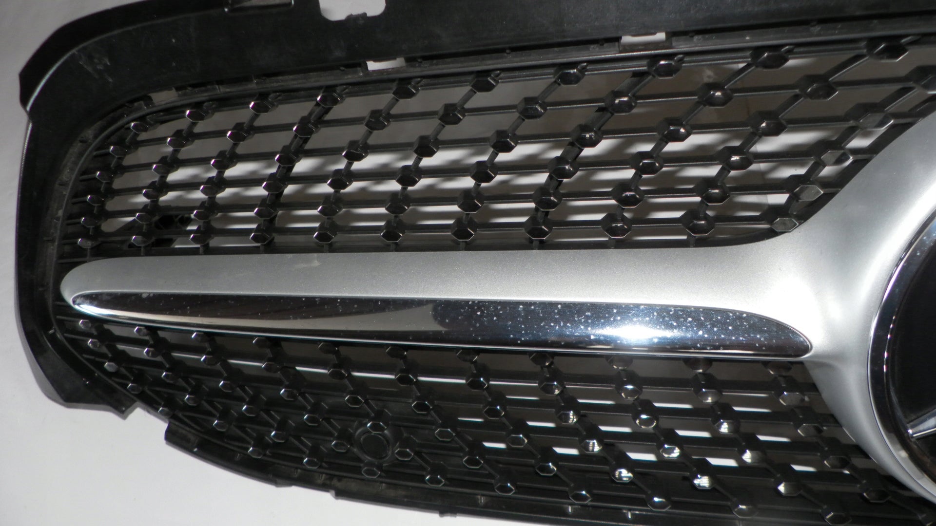 Kühlergrill Mercedes A177 W177 FRONTGRILL A1778880200 Kühlergitter