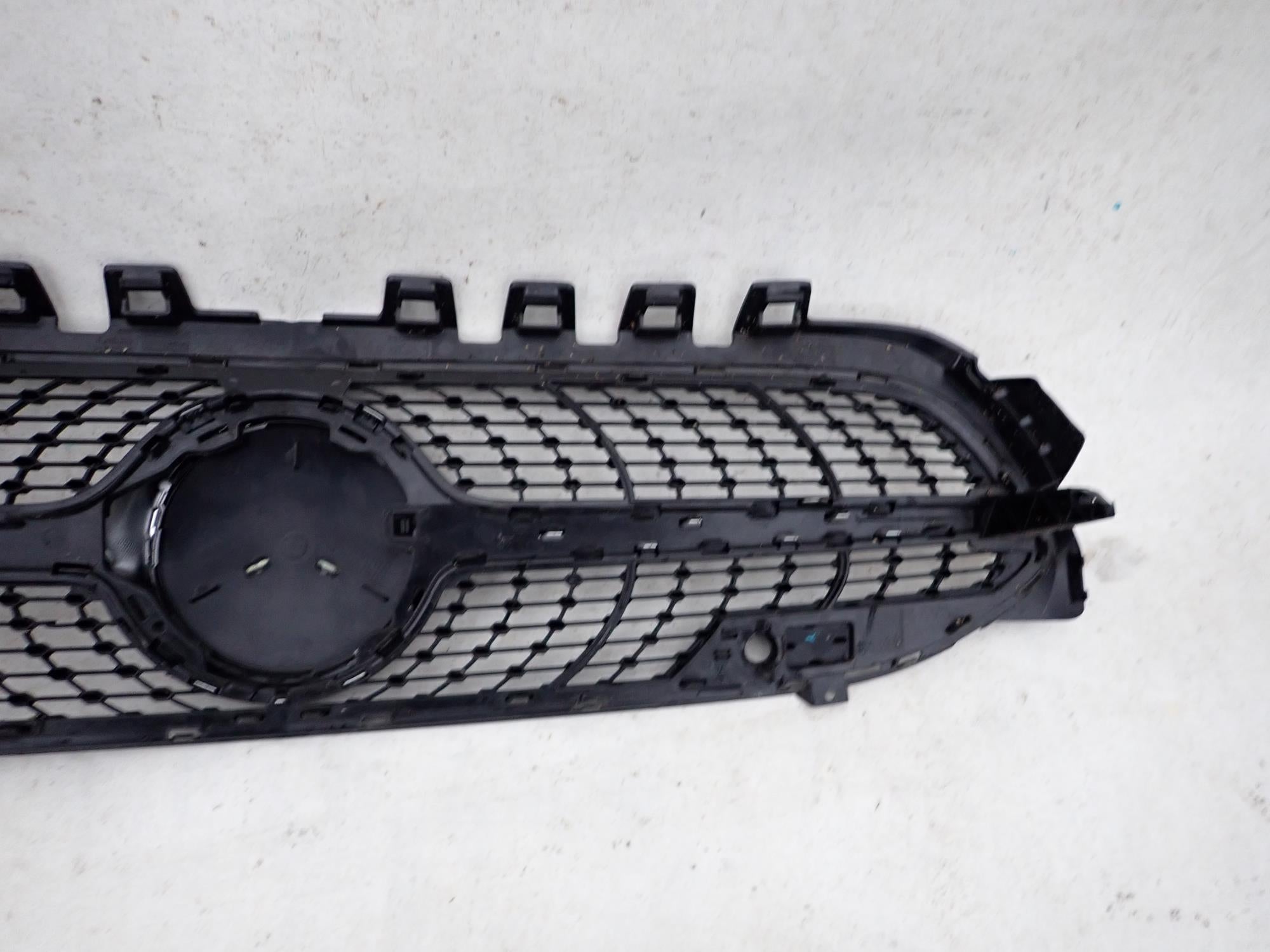 Kühlergrill Mercedes A177 W177 FRONTGRILL A1778880200 Kühlergitter