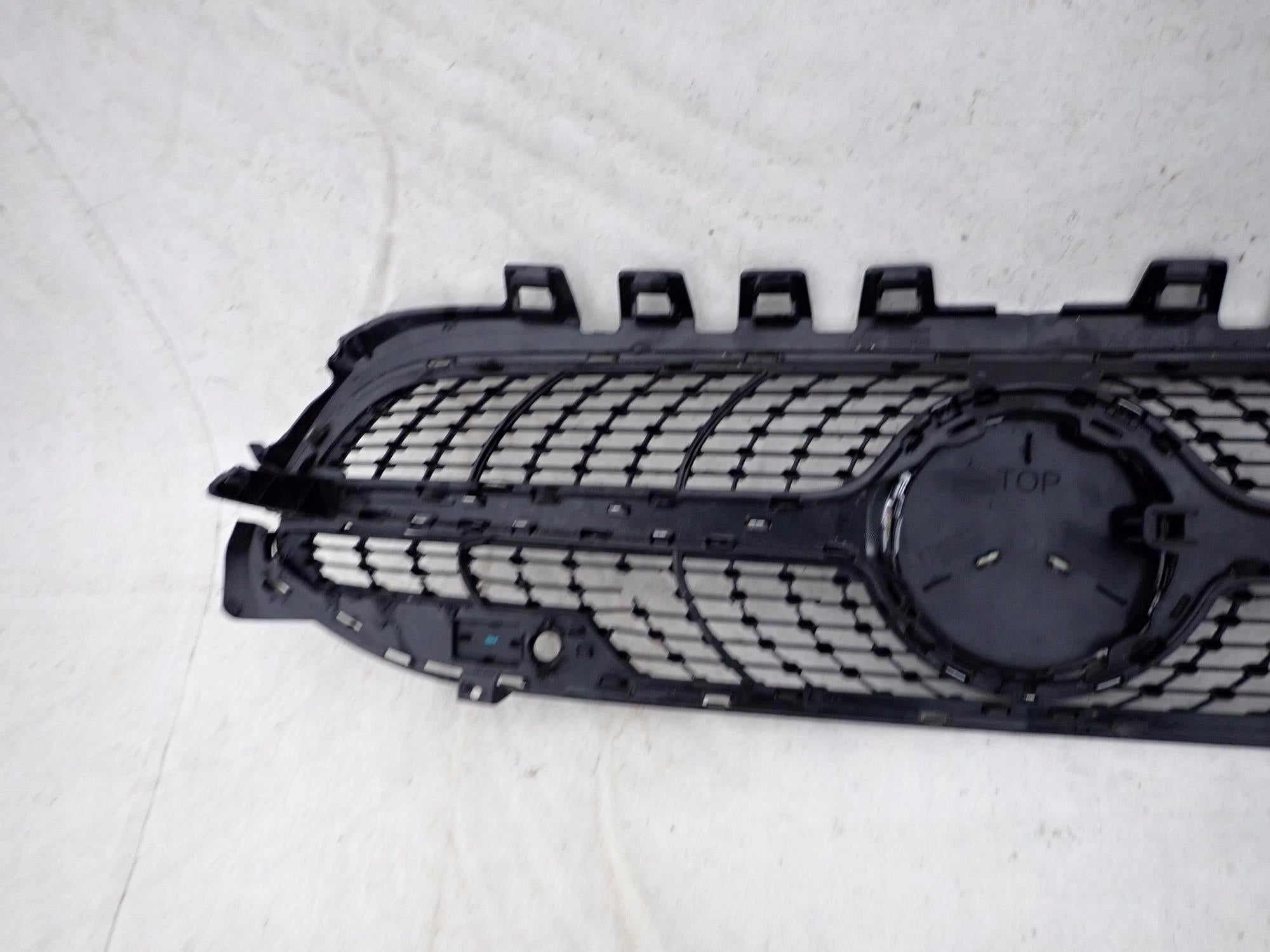 Kühlergrill Mercedes A177 W177 FRONTGRILL A1778880200 Kühlergitter