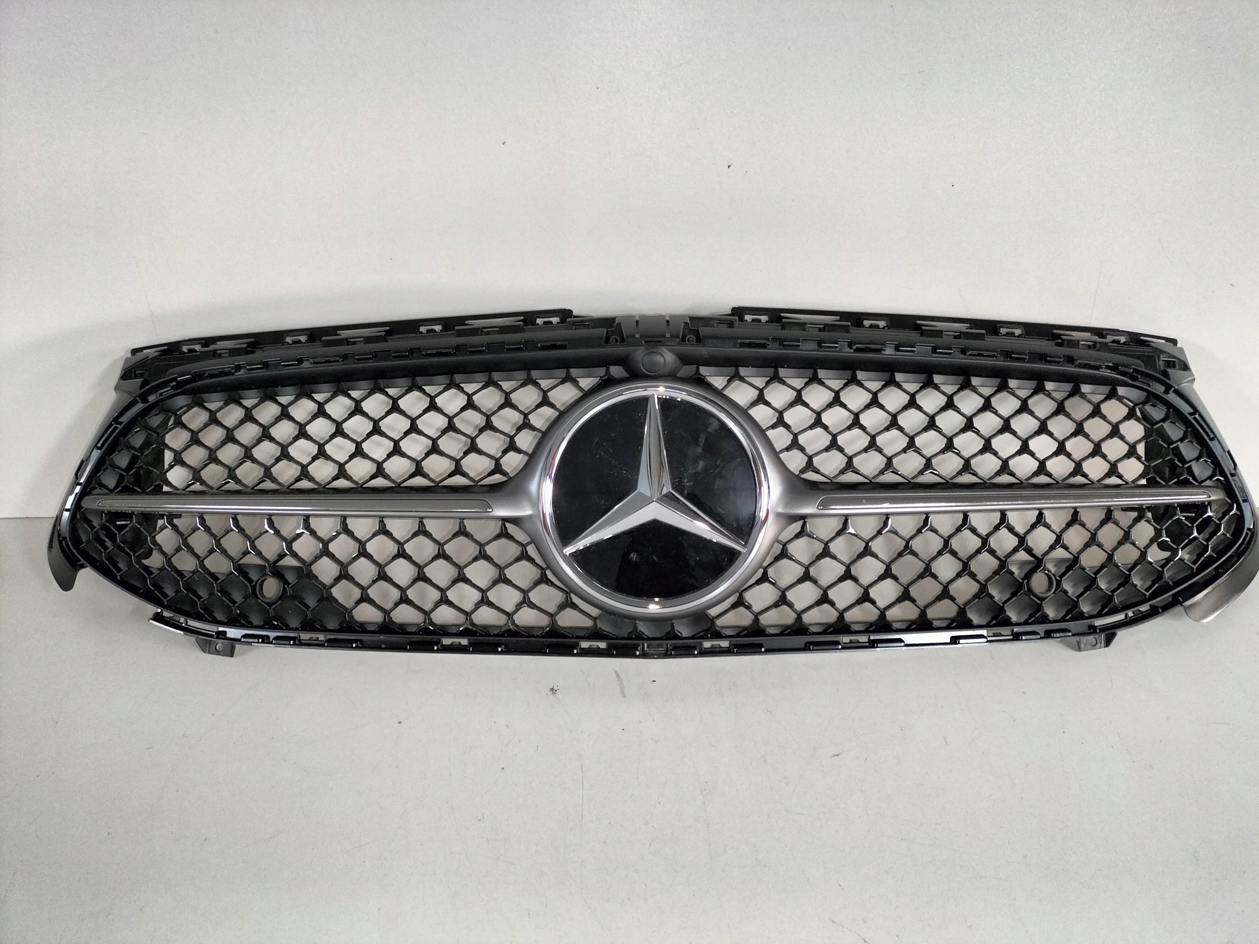 Kühlergrill Mercedes A177 W177 FRONTGRILL A1778888300 Kühlergitter