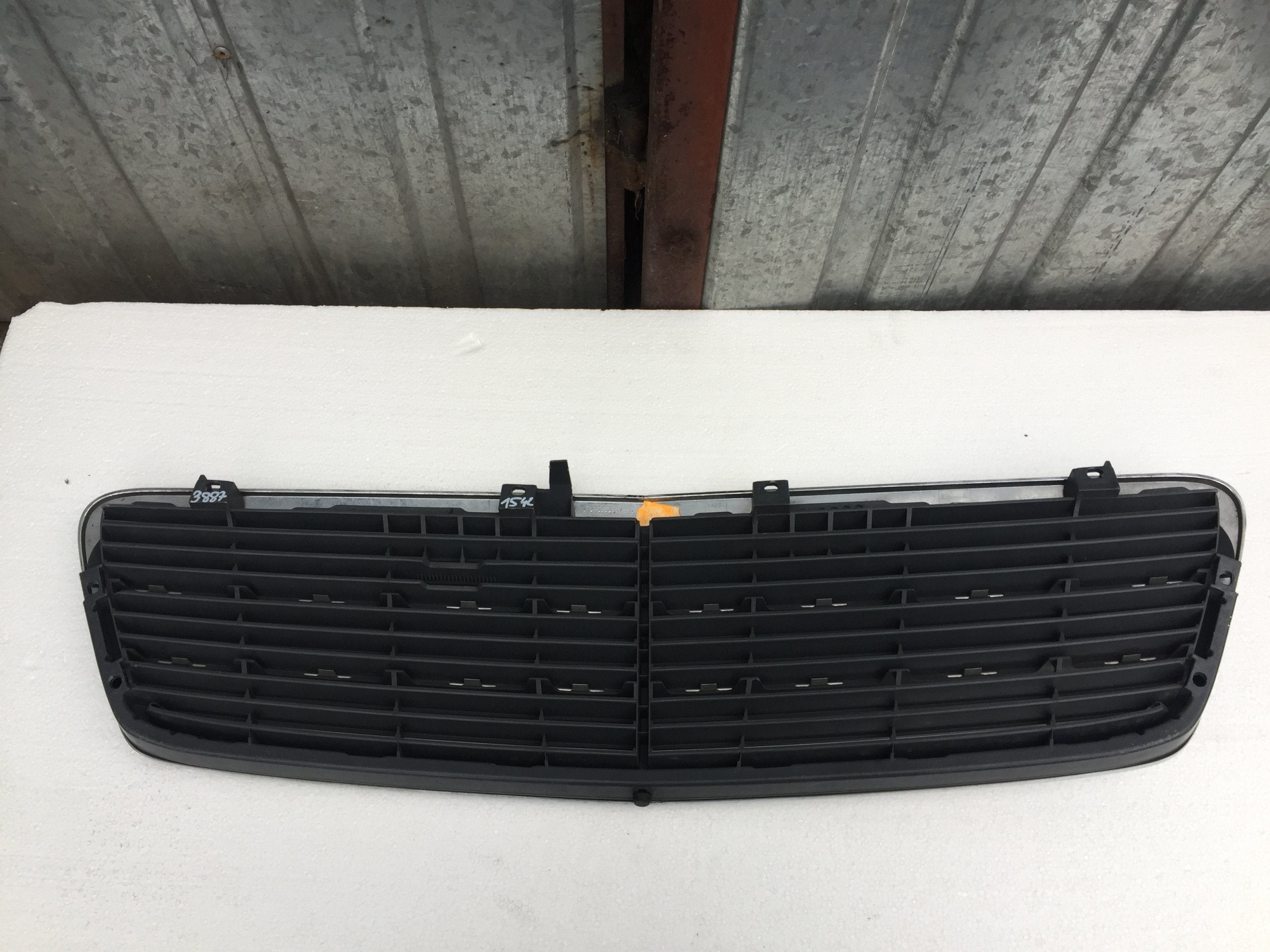 Kühlergrill Mercedes W203 FRONTGRILL Kühlergitter