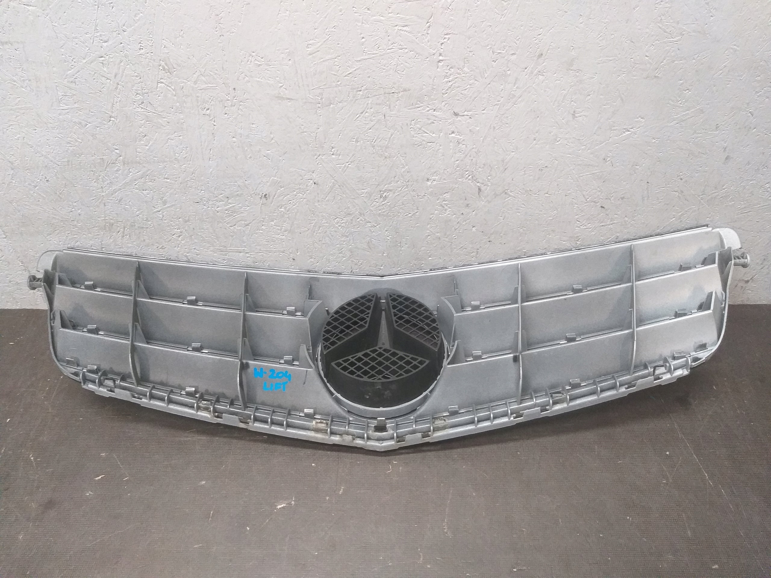 Kühlergrill Mercedes W204 A204 FRONTGRILL A2048800023 Kühlergitter