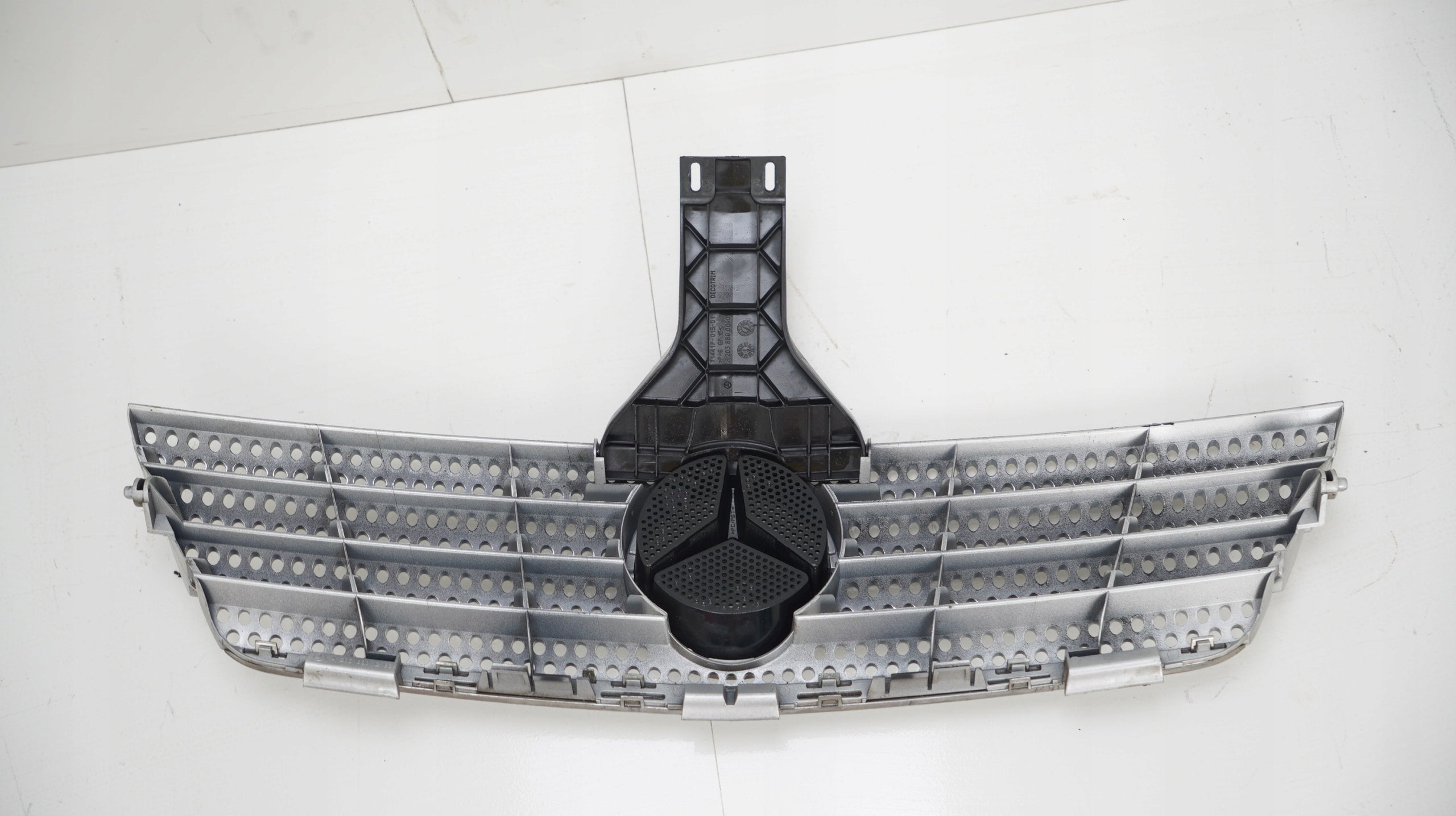 Kühlergrill Mercedes W204 FRONTGRILL Kühlergitter