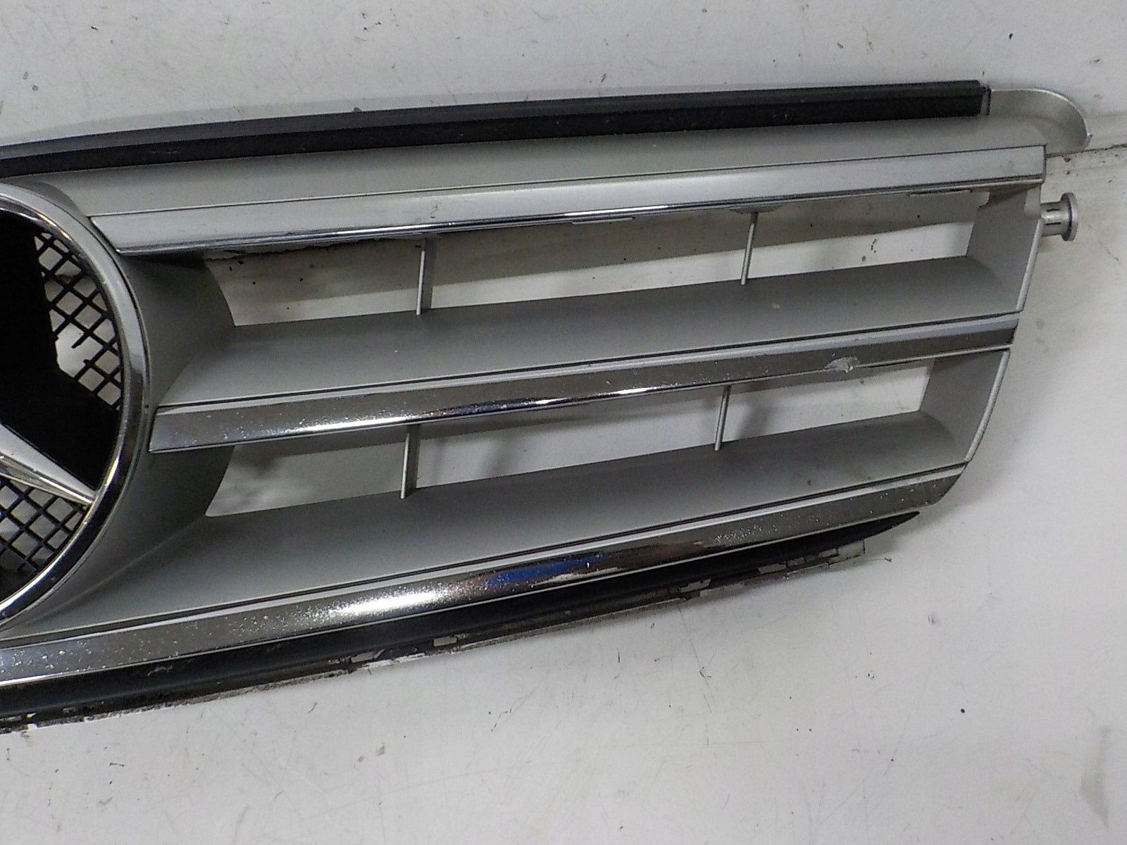 Kühlergrill Mercedes A204 W204 FRONTGRILL A2048800023 Kühlergitter