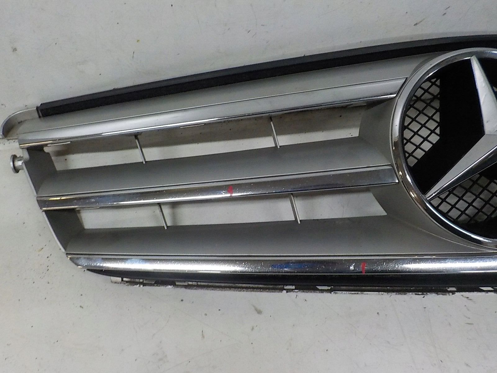 Kühlergrill Mercedes A204 W204 FRONTGRILL A2048800023 Kühlergitter