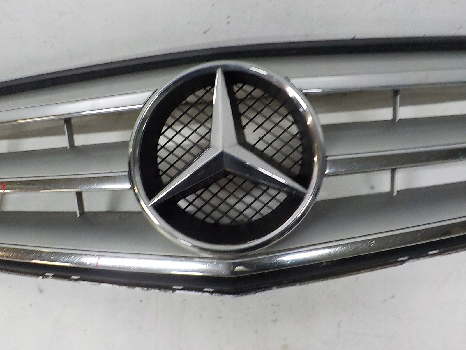 Kühlergrill Mercedes A204 W204 FRONTGRILL A2048800023 Kühlergitter