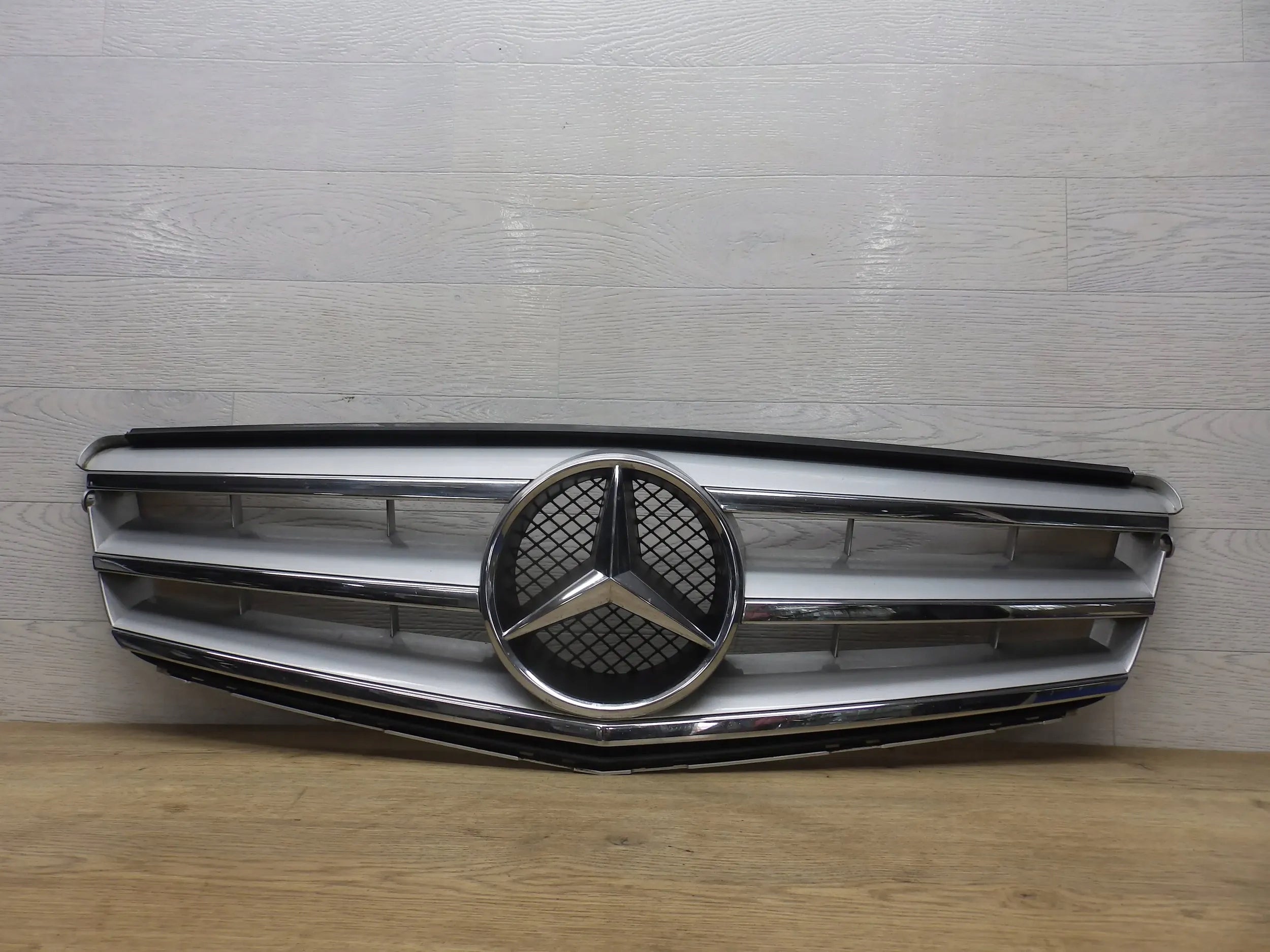  Kühlergrill Mercedes W204 FRONTGRILL A2048800023 Kühlergitter product image