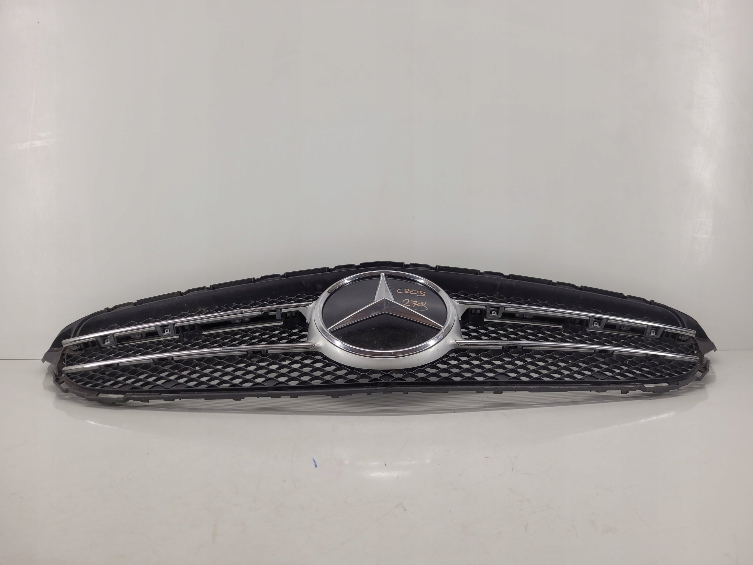 Kühlergrill Mercedes W205 FRONTGRILL A2058801704 Kühlergitter