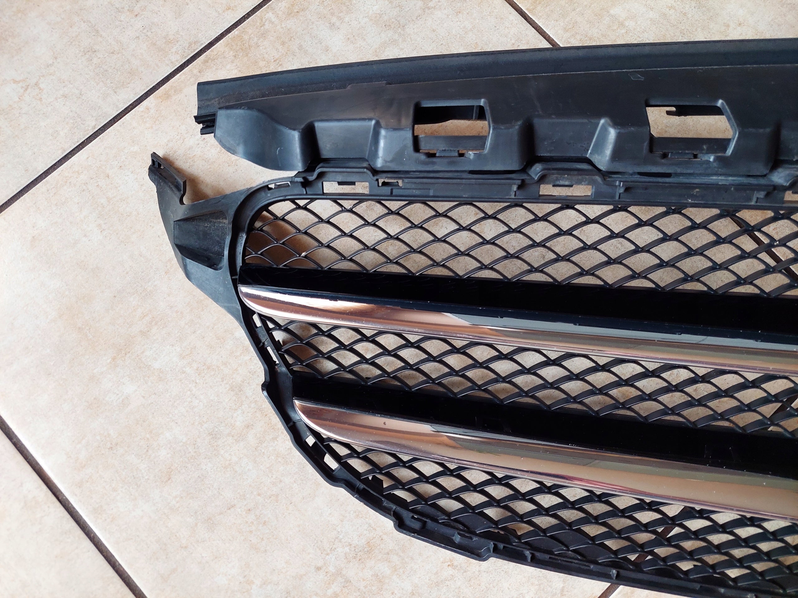 Kühlergrill Mercedes W205 FRONTGRILL A2058880023 Kühlergitter