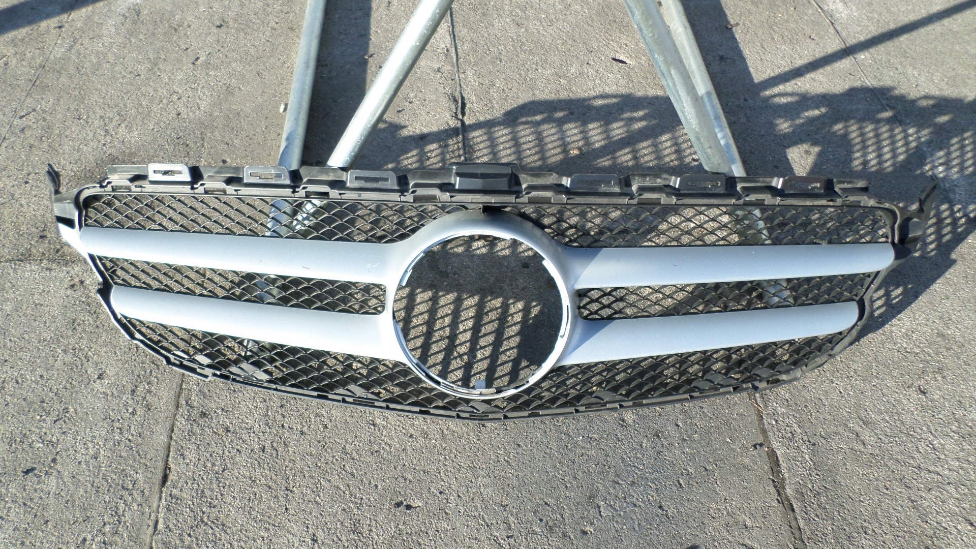 Kühlergrill Mercedes W205 FRONTGRILL Kühlergitter