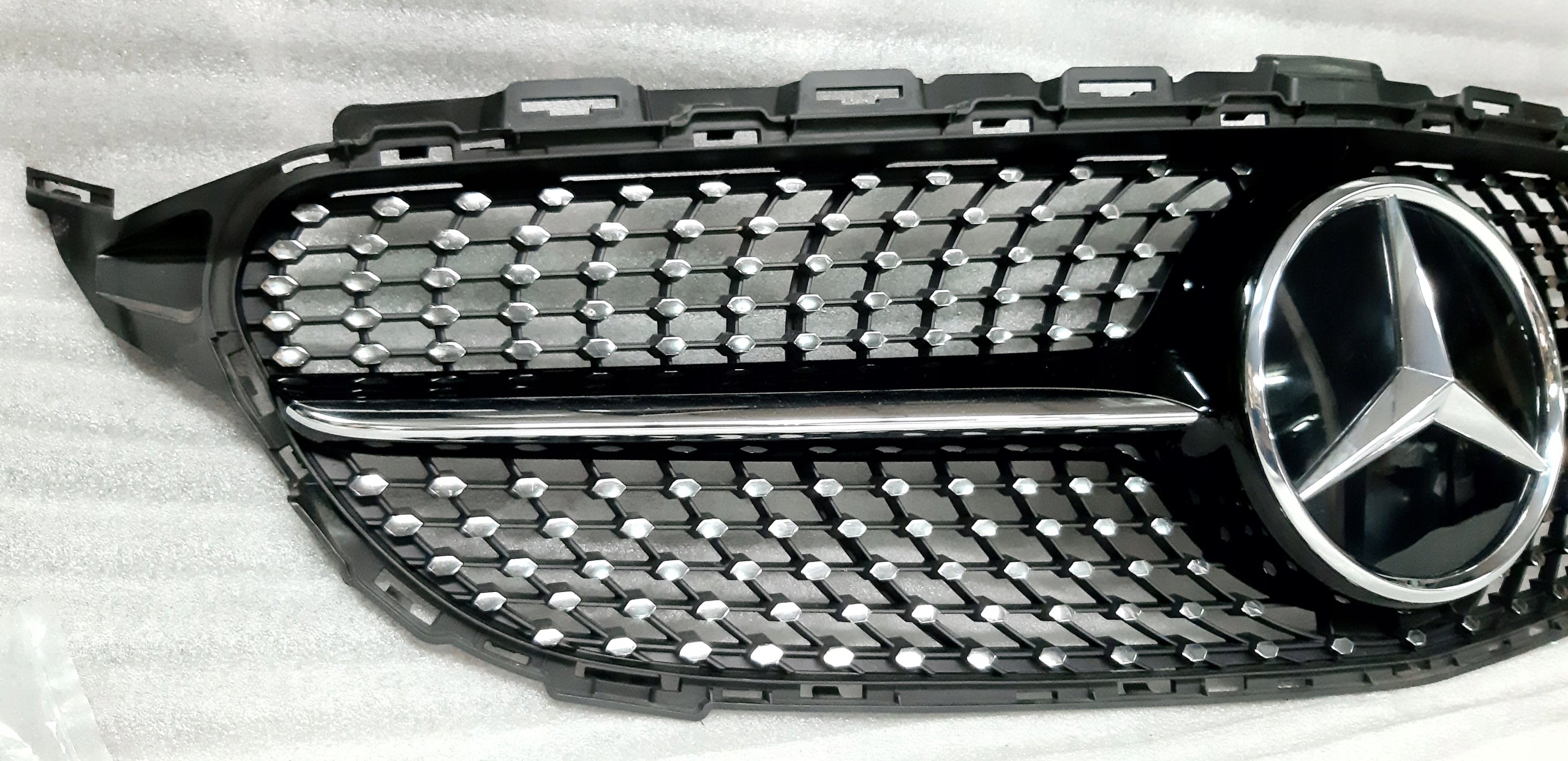 Kühlergrill Mercedes W205 FRONTGRILL A2058800307 Kühlergitter