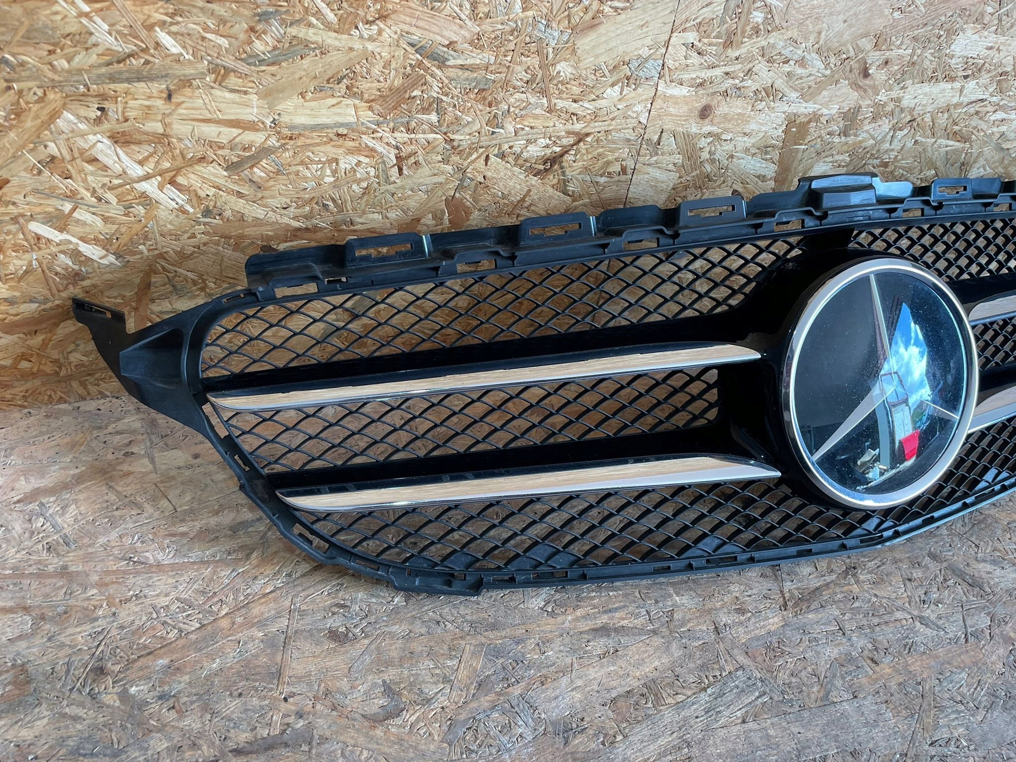 Kühlergrill Mercedes W205 FRONTGRILL Kühlergitter