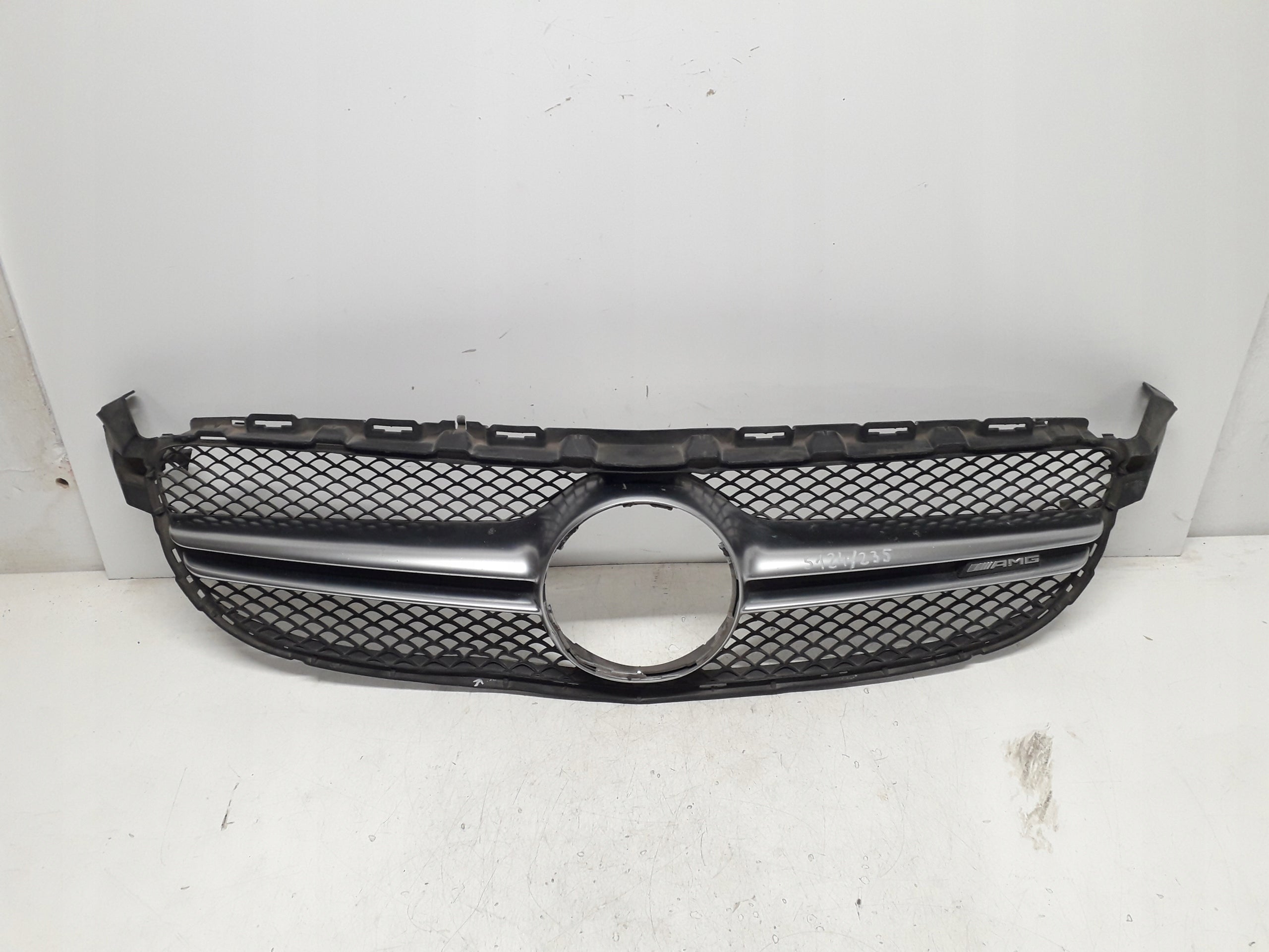 Kühlergrill Mercedes W205 A205 FRONTGRILL A2058880223 Kühlergitter