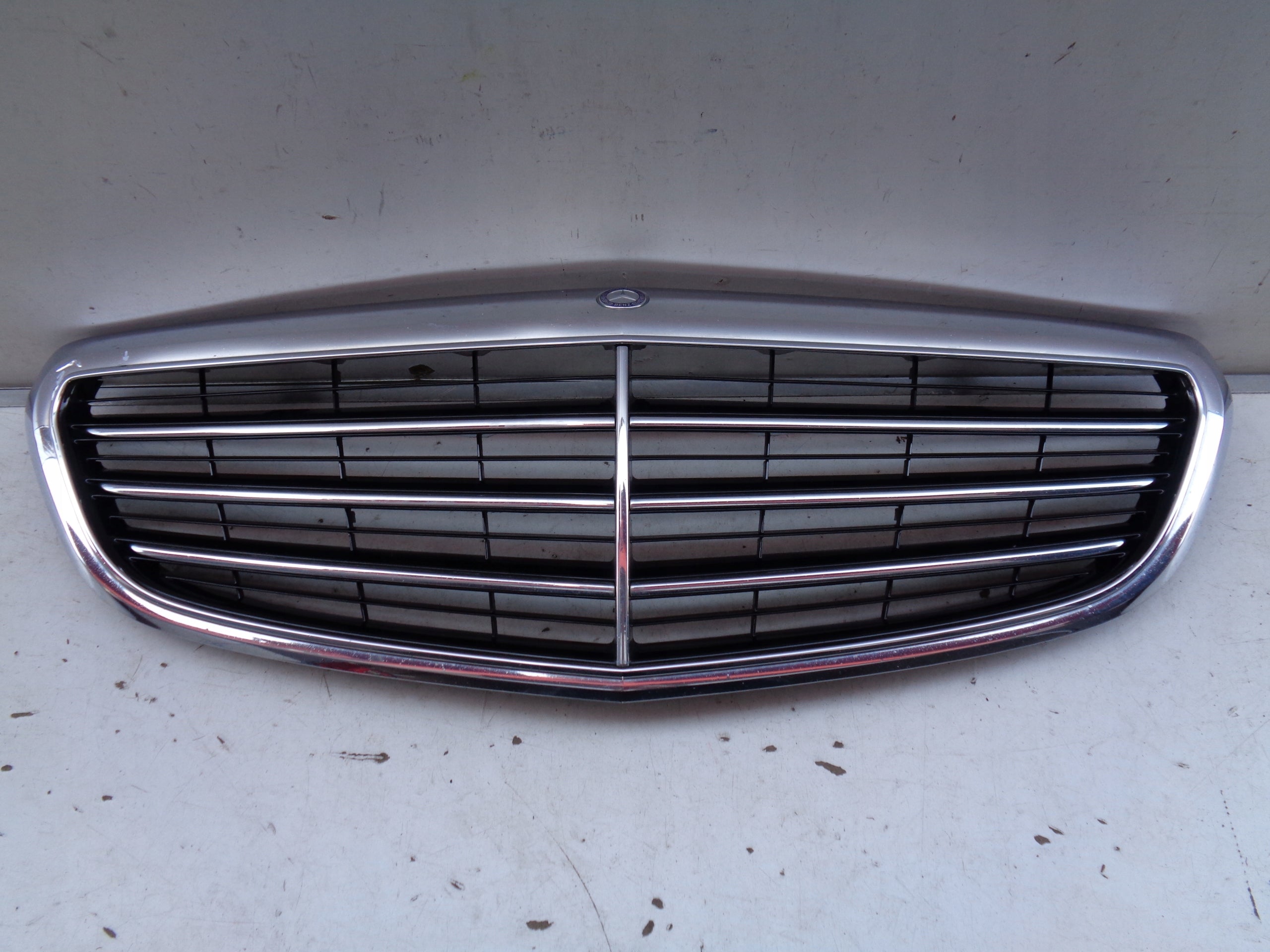  Radiator grille Mercedes W205 FRONT GRILL A2058802683 Radiator grille  product image