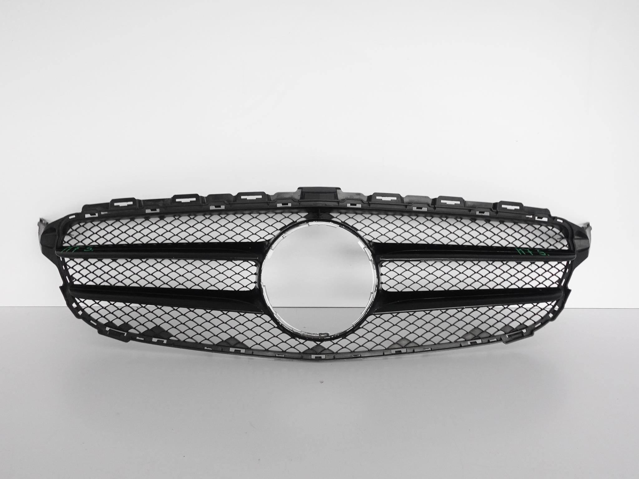  Grille de radiateur Mercedes W205 S205 A205 FRONTGRILL A2058800183 Grille de radiateur  product image