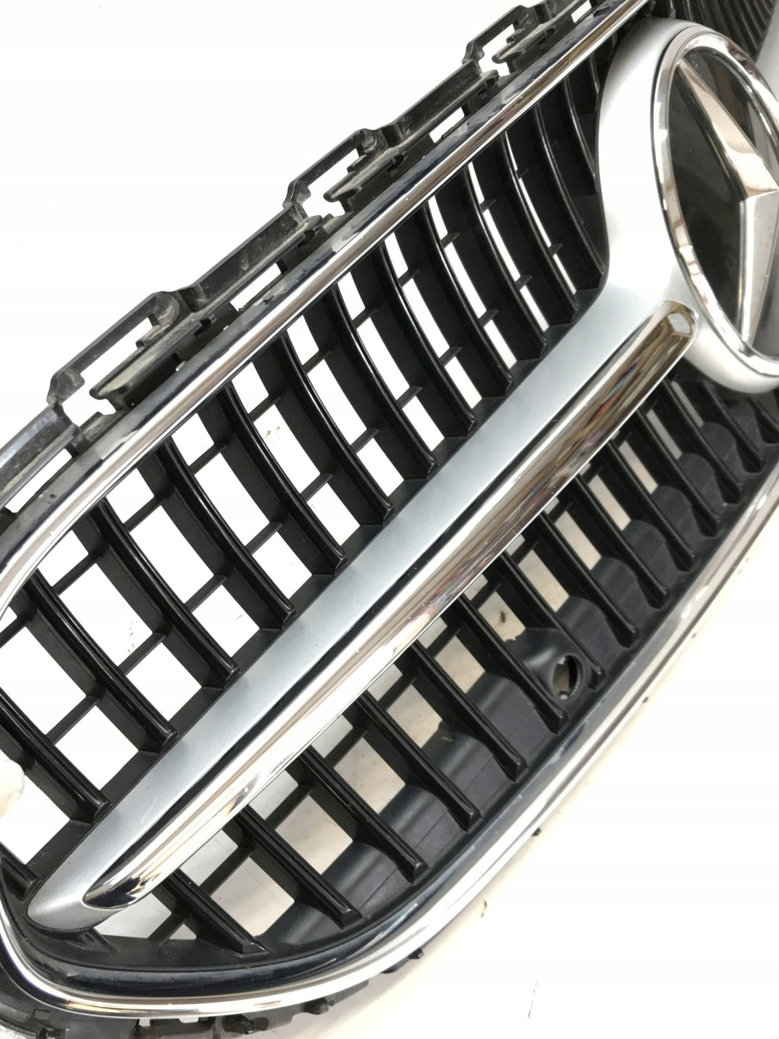 Kühlergrill Mercedes W206 A206 FRONTGRILL A2068883800 Kühlergitter