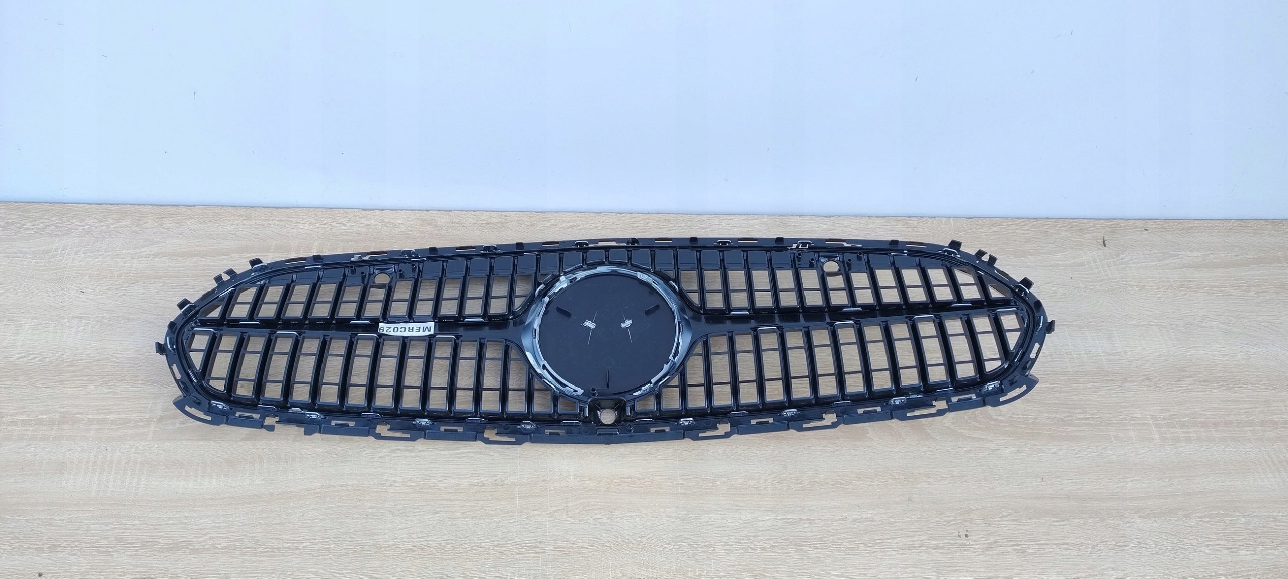 Kühlergrill Mercedes W206 FRONTGRILL A2068883900 Kühlergitter