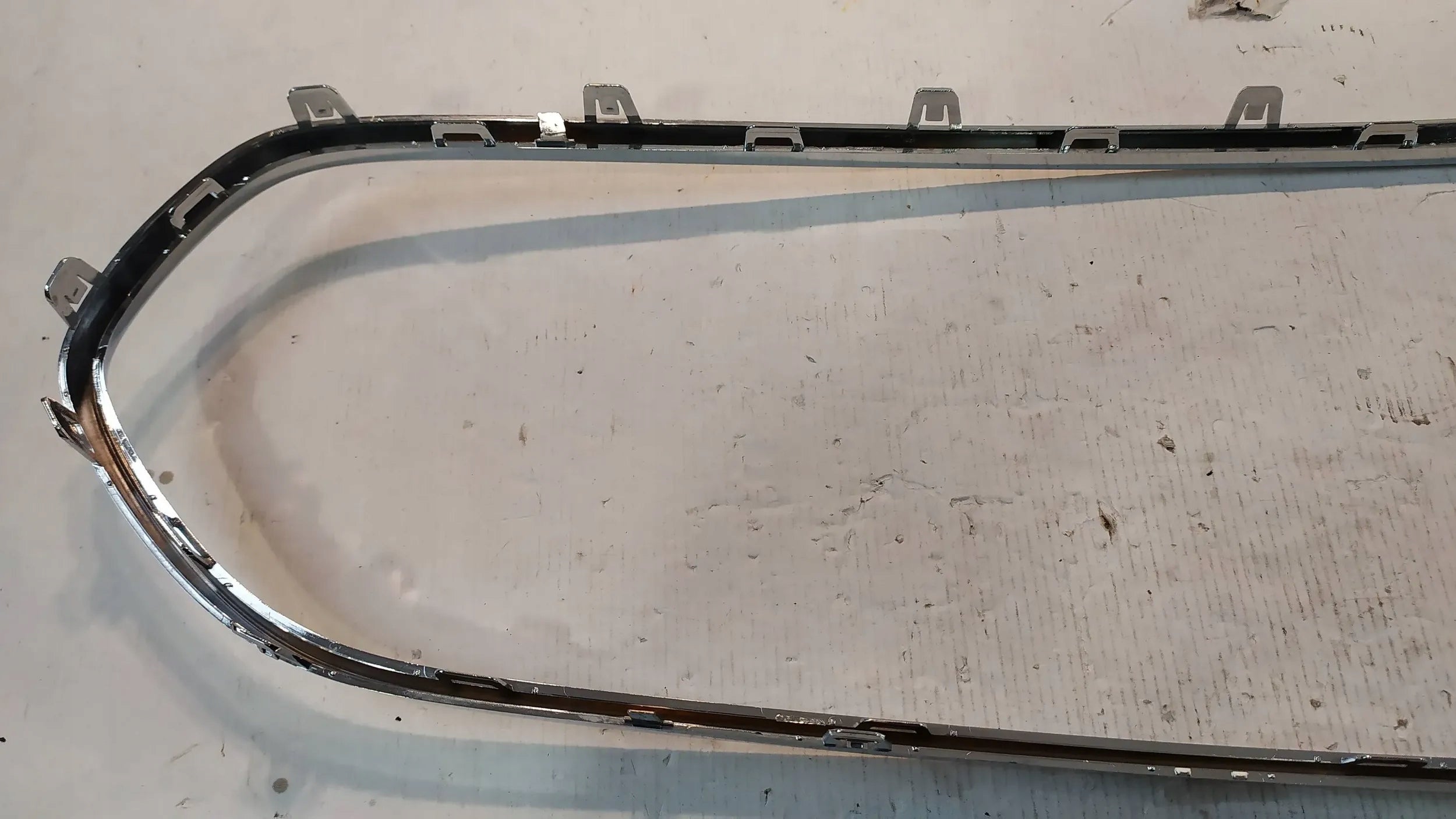 Kühlergrill Mercedes W206 FRONTGRILL A2068884700 Kühlergitter