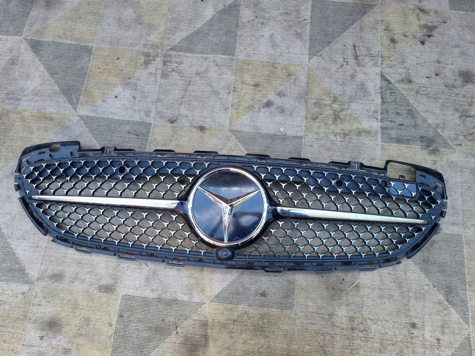 Kühlergrill Mercedes W206 A206 FRONTGRILL A2068882100 Kühlergitter