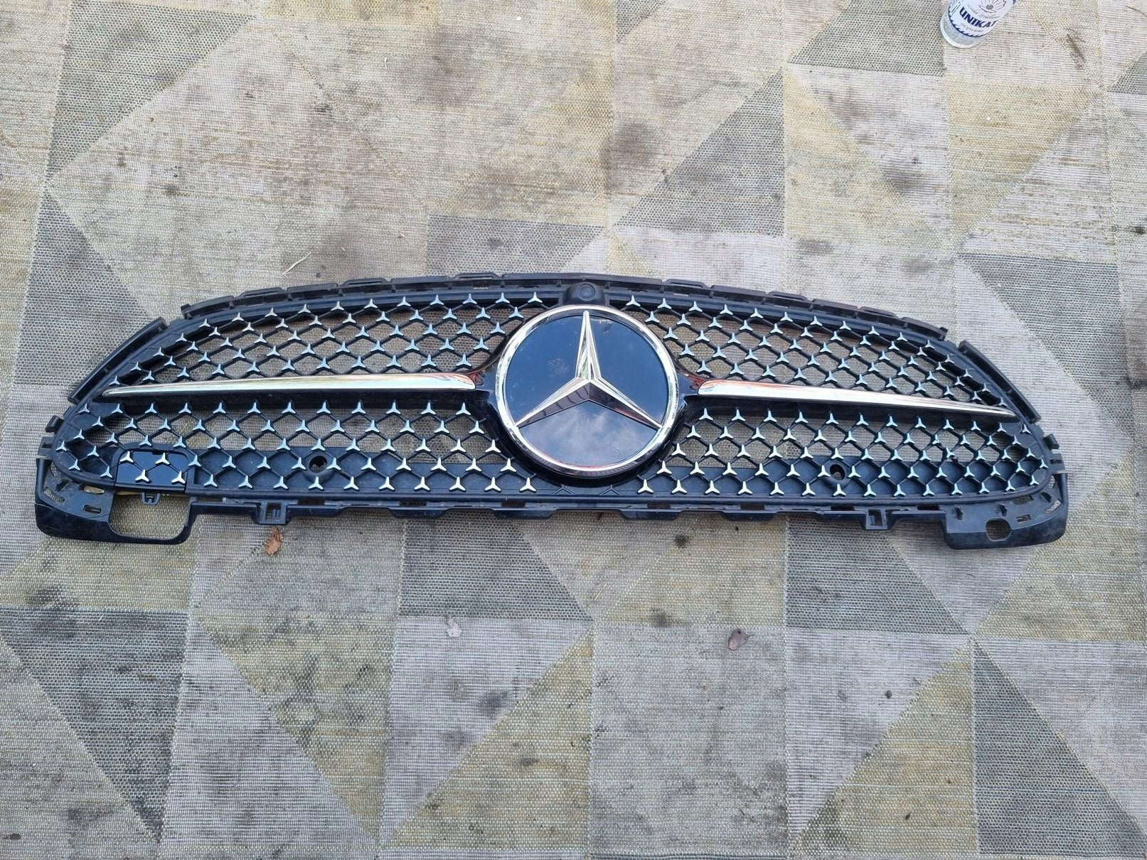 Kühlergrill Mercedes W206 A206 FRONTGRILL A2068882100 Kühlergitter