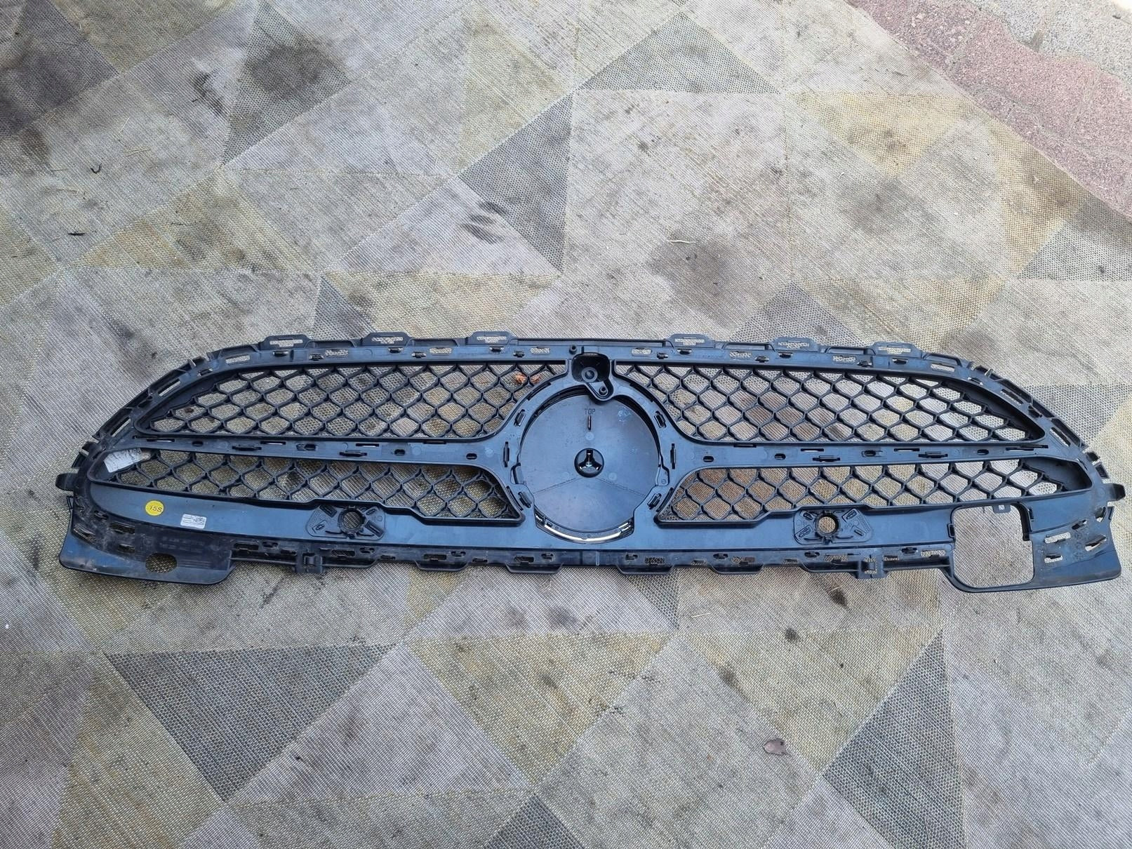 Kühlergrill Mercedes W206 A206 FRONTGRILL A2068882100 Kühlergitter