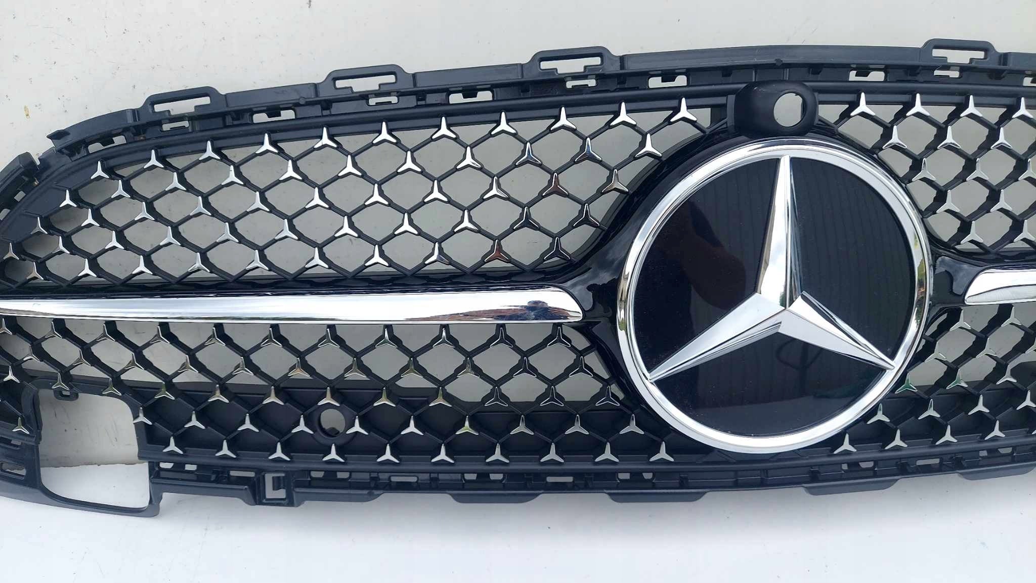 Kühlergrill Mercedes W206 FRONTGRILL A2068882100 Kühlergitter