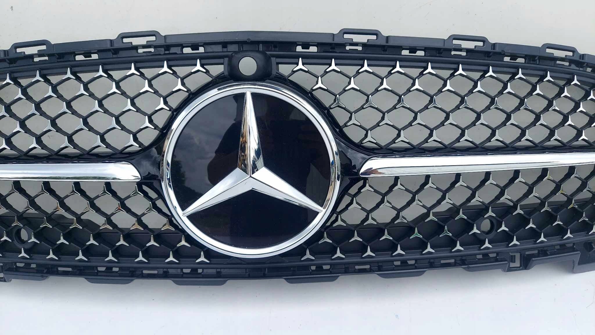 Kühlergrill Mercedes W206 FRONTGRILL A2068882100 Kühlergitter