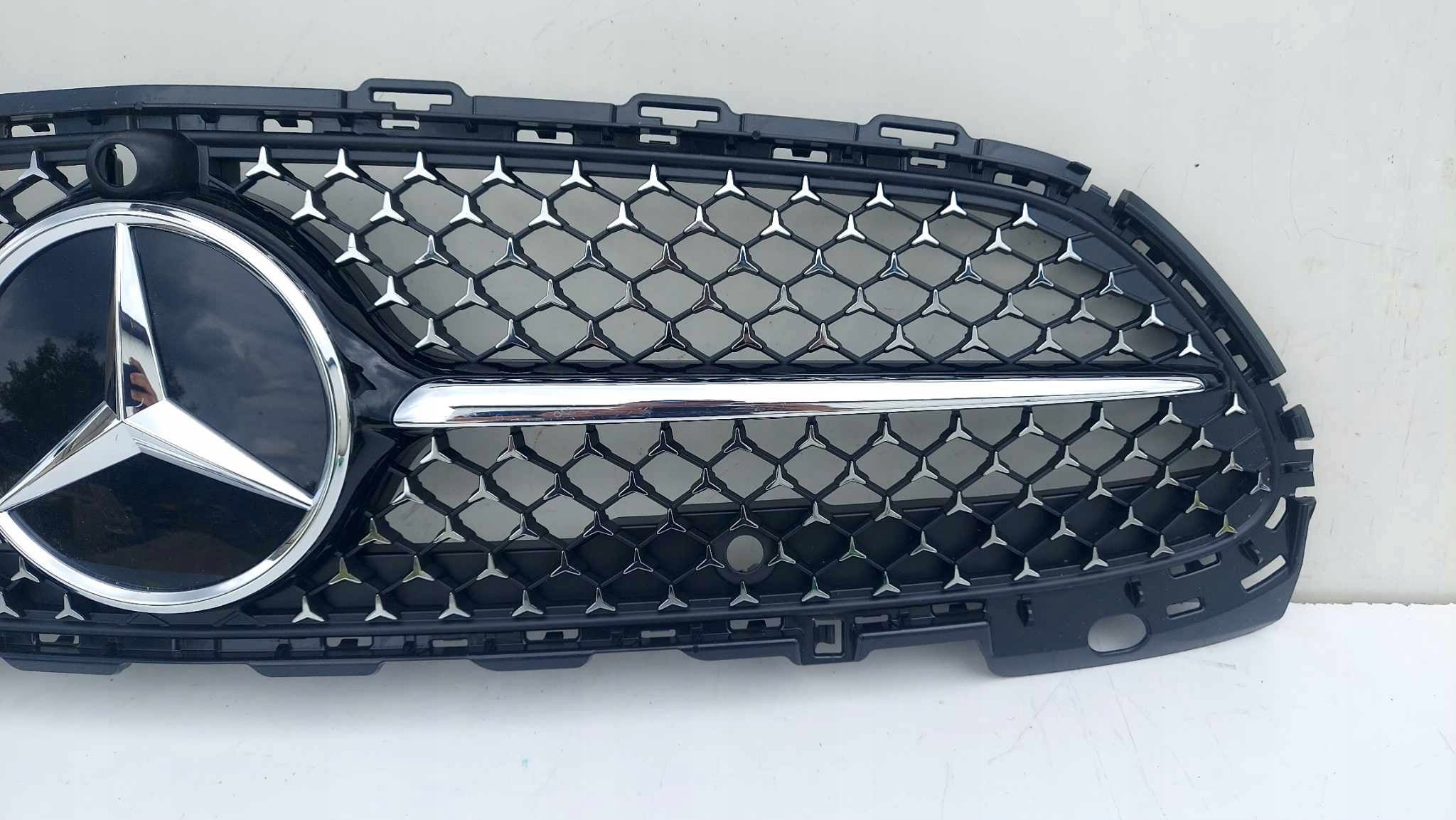 Kühlergrill Mercedes W206 FRONTGRILL A2068882100 Kühlergitter