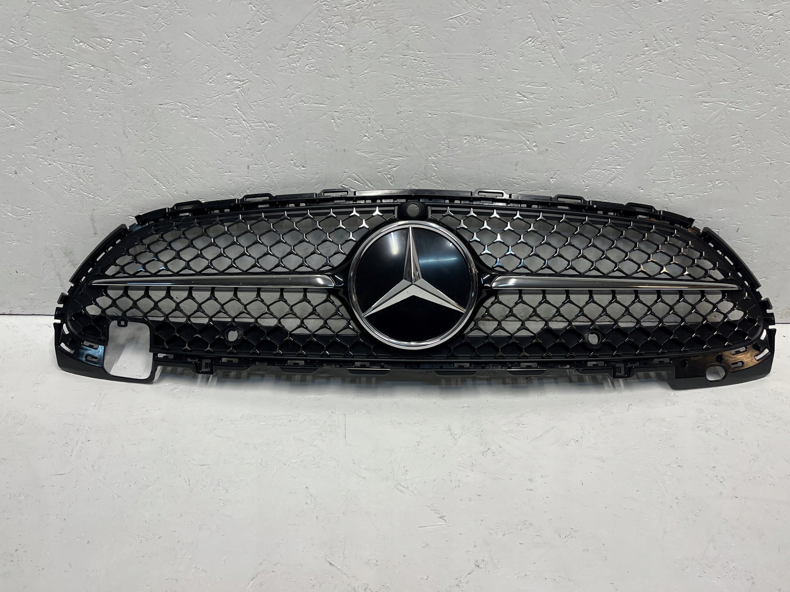 Kühlergrill Mercedes A206 W206 FRONTGRILL A2068882100 Kühlergitter