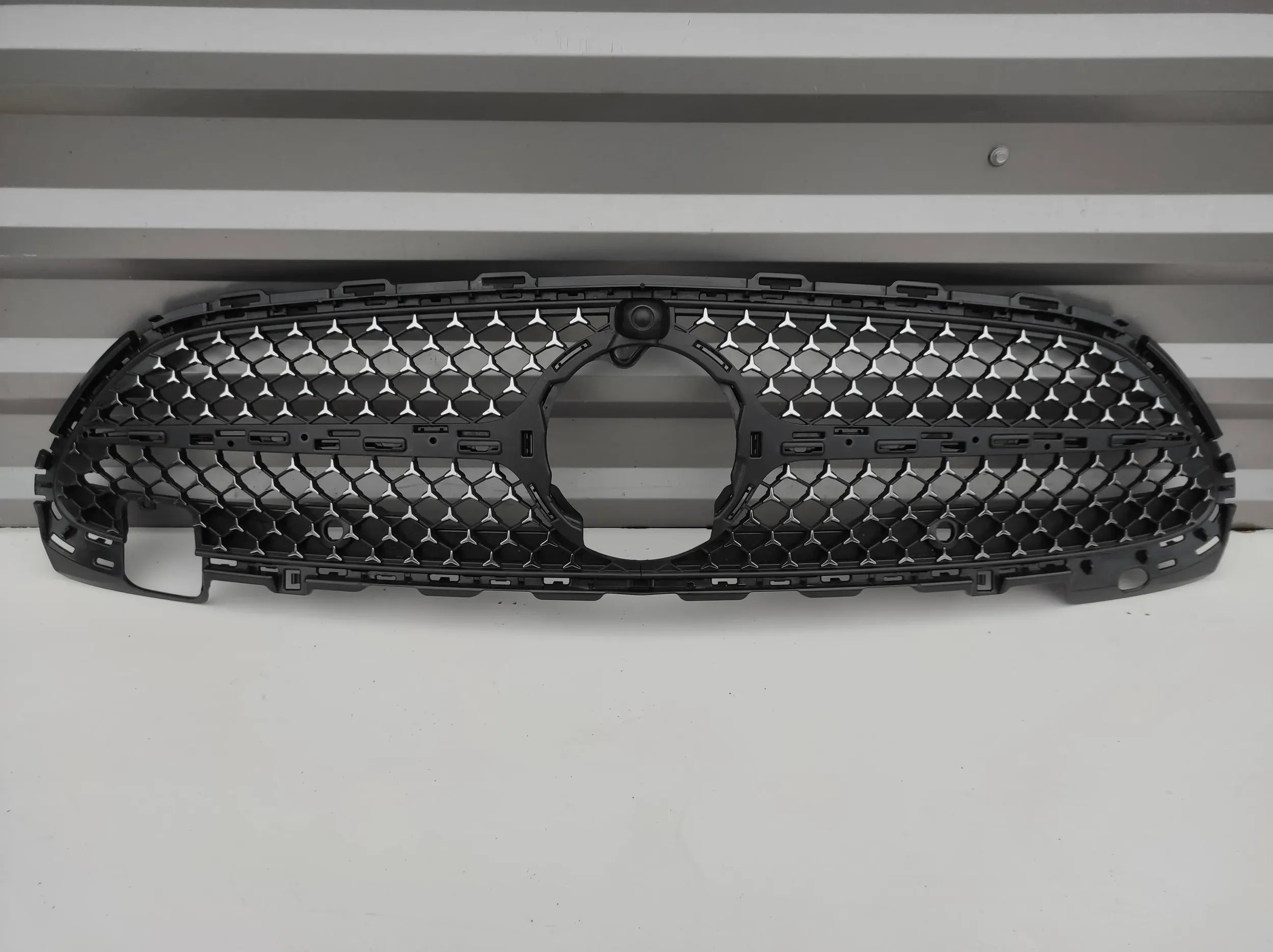  Kühlergrill Mercedes W206 FRONTGRILL A2068852100 Kühlergitter product image