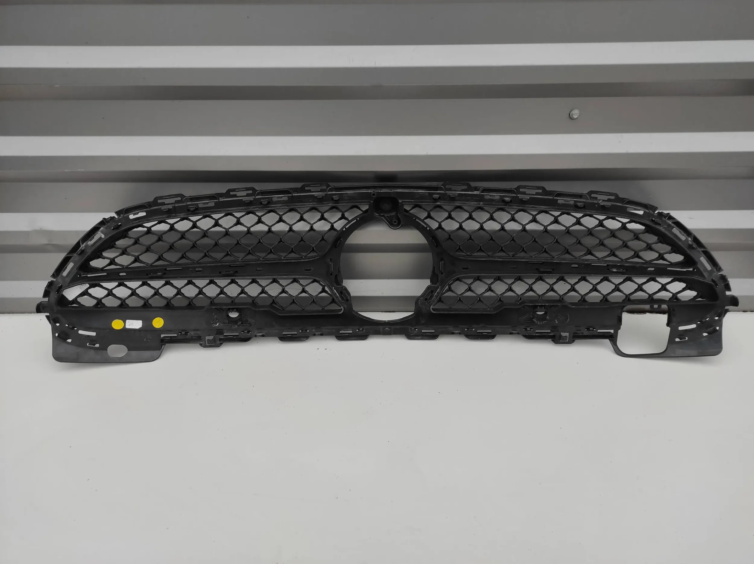 Kühlergrill Mercedes W206 FRONTGRILL A2068852100 Kühlergitter