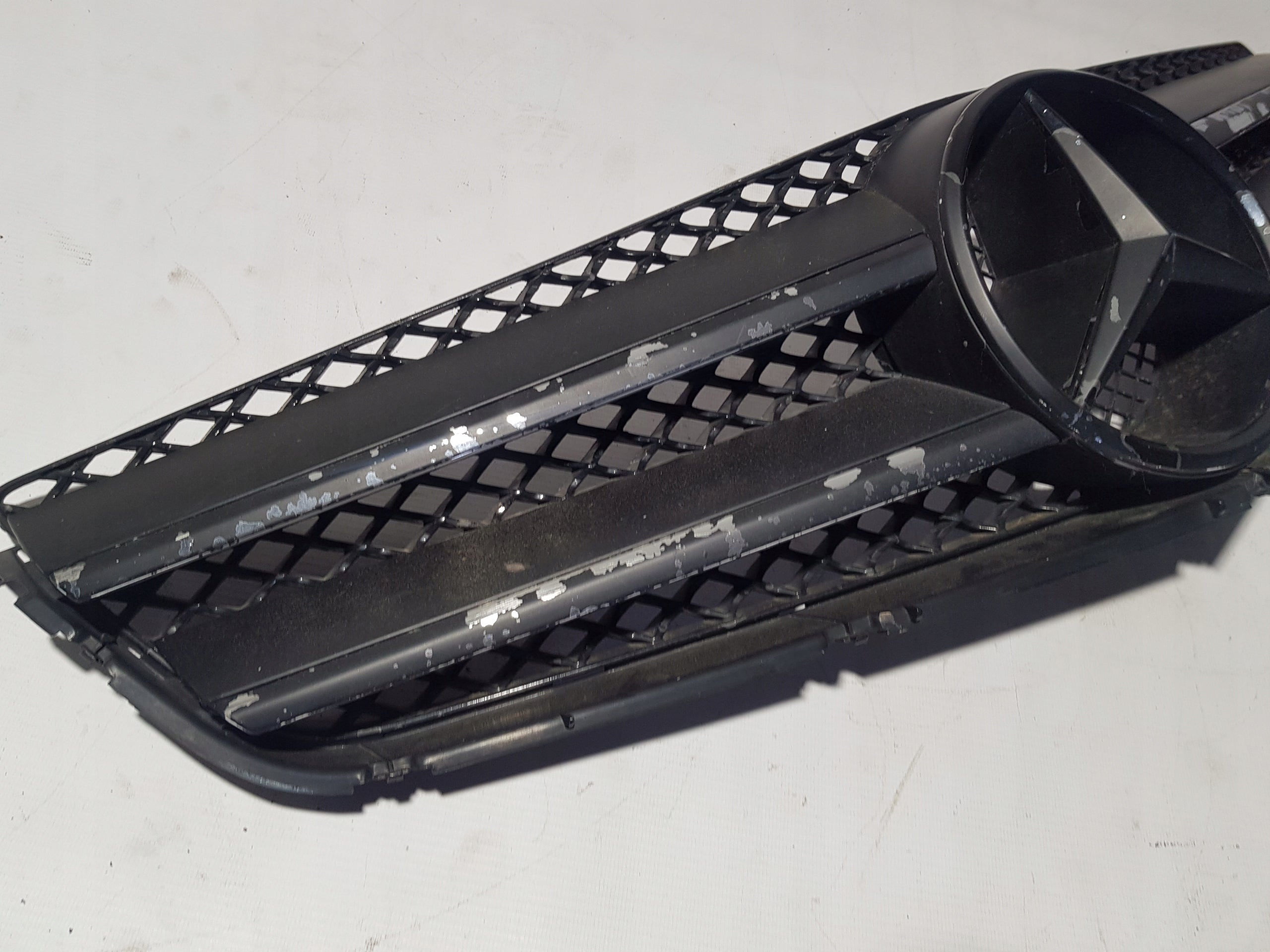 Kühlergrill Mercedes W207 C207 FRONTGRILL A207800260 Kühlergitter