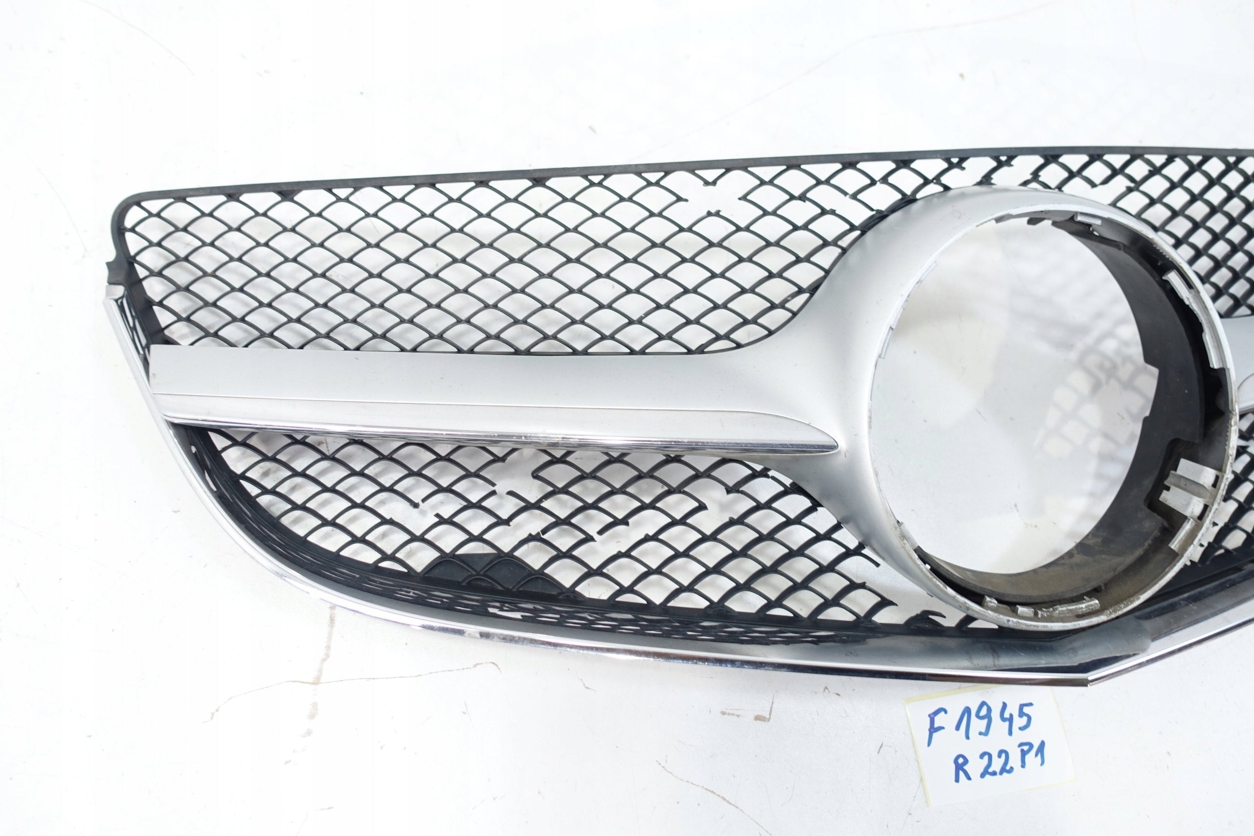 Kühlergrill Mercedes W207 A207 FRONTGRILL A2078803183 Kühlergitter