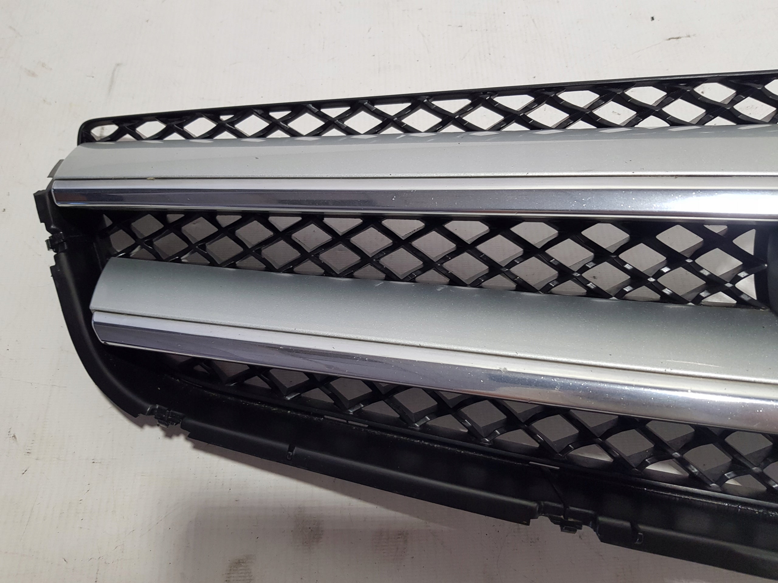 Kühlergrill Mercedes W207 A207 C207 FRONTGRILL A2078880283 Kühlergitter