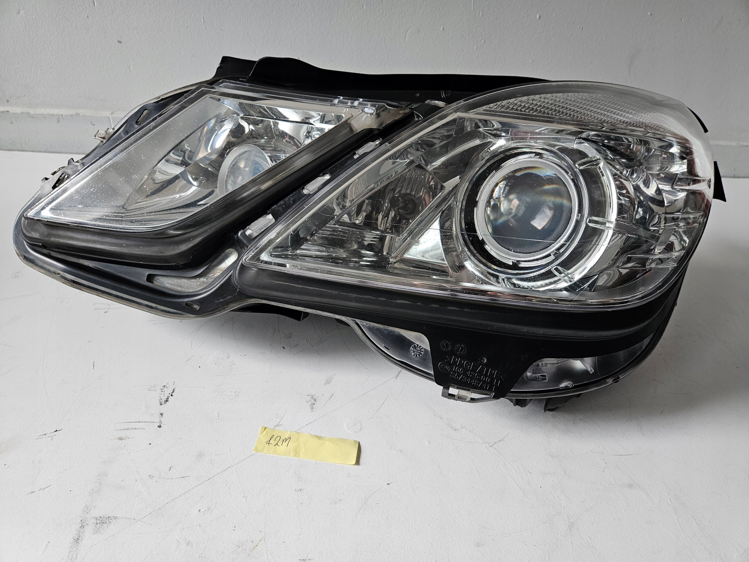 Kühlergrill Mercedes A212 FRONTGRILL A2128204061 Kühlergitter