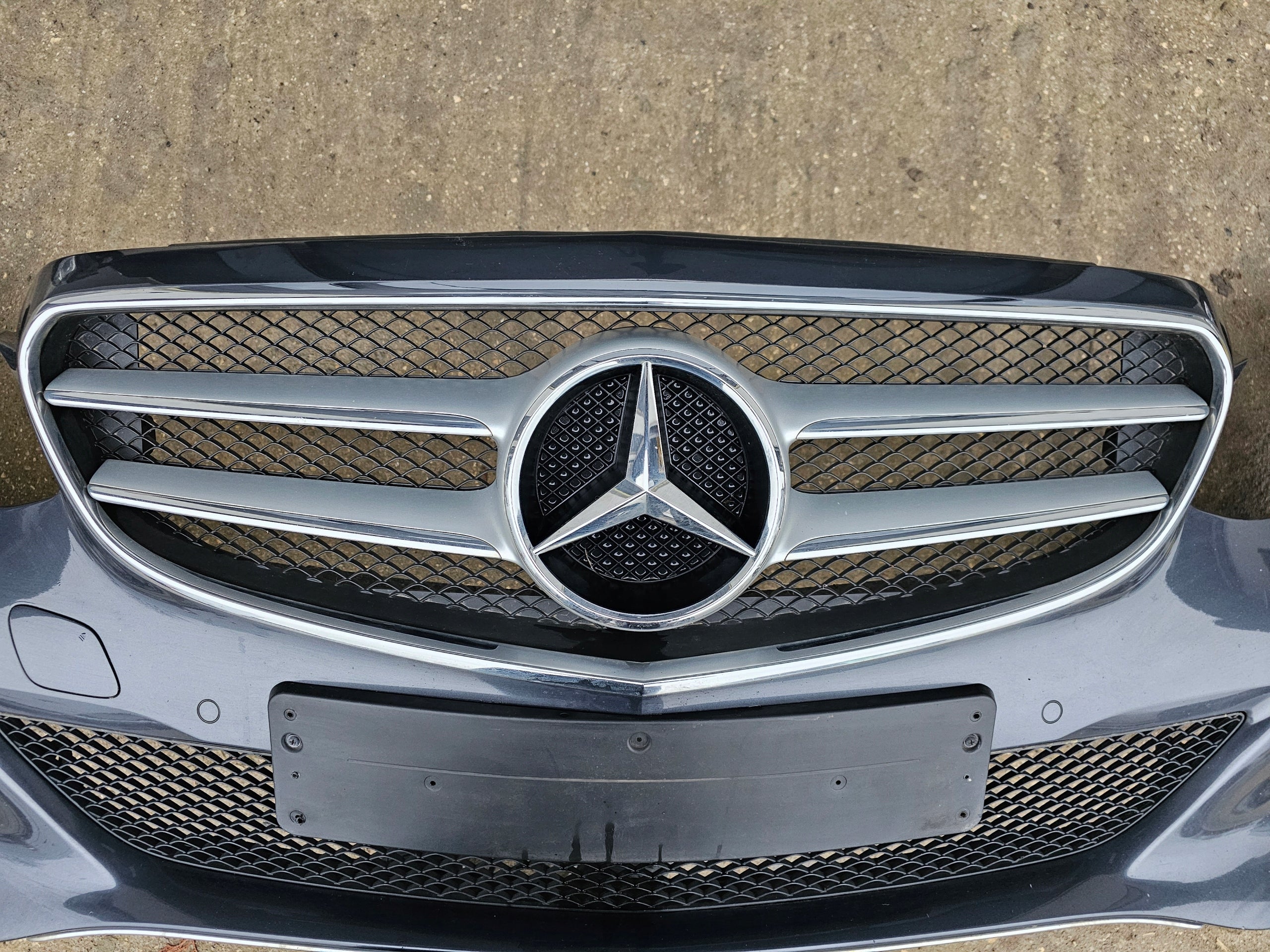 Kühlergrill Mercedes W212 FRONTGRILL A2128850822 Kühlergitter