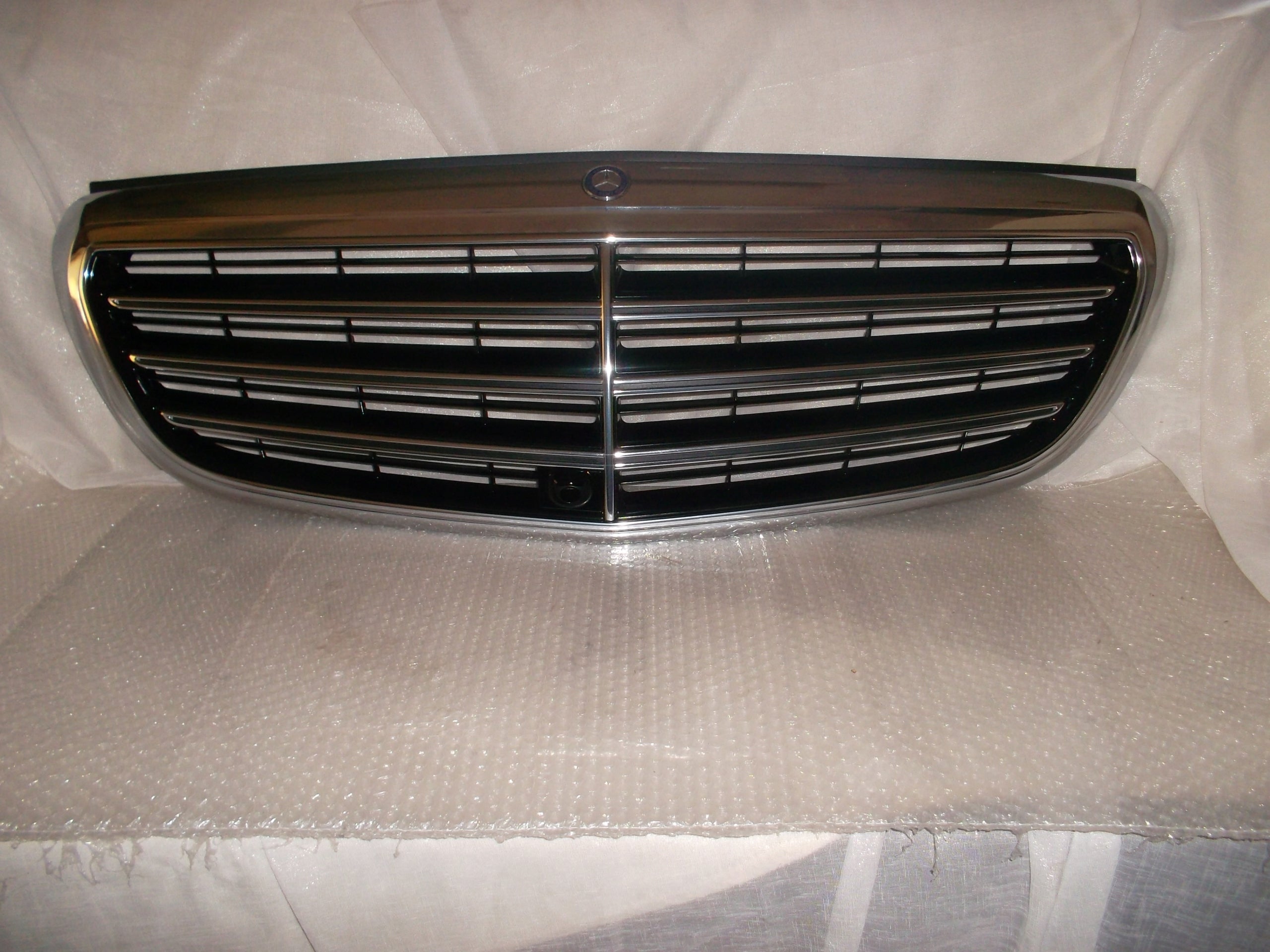 Kühlergrill Mercedes W213 FRONTGRILL A2138800993 Kühlergitter