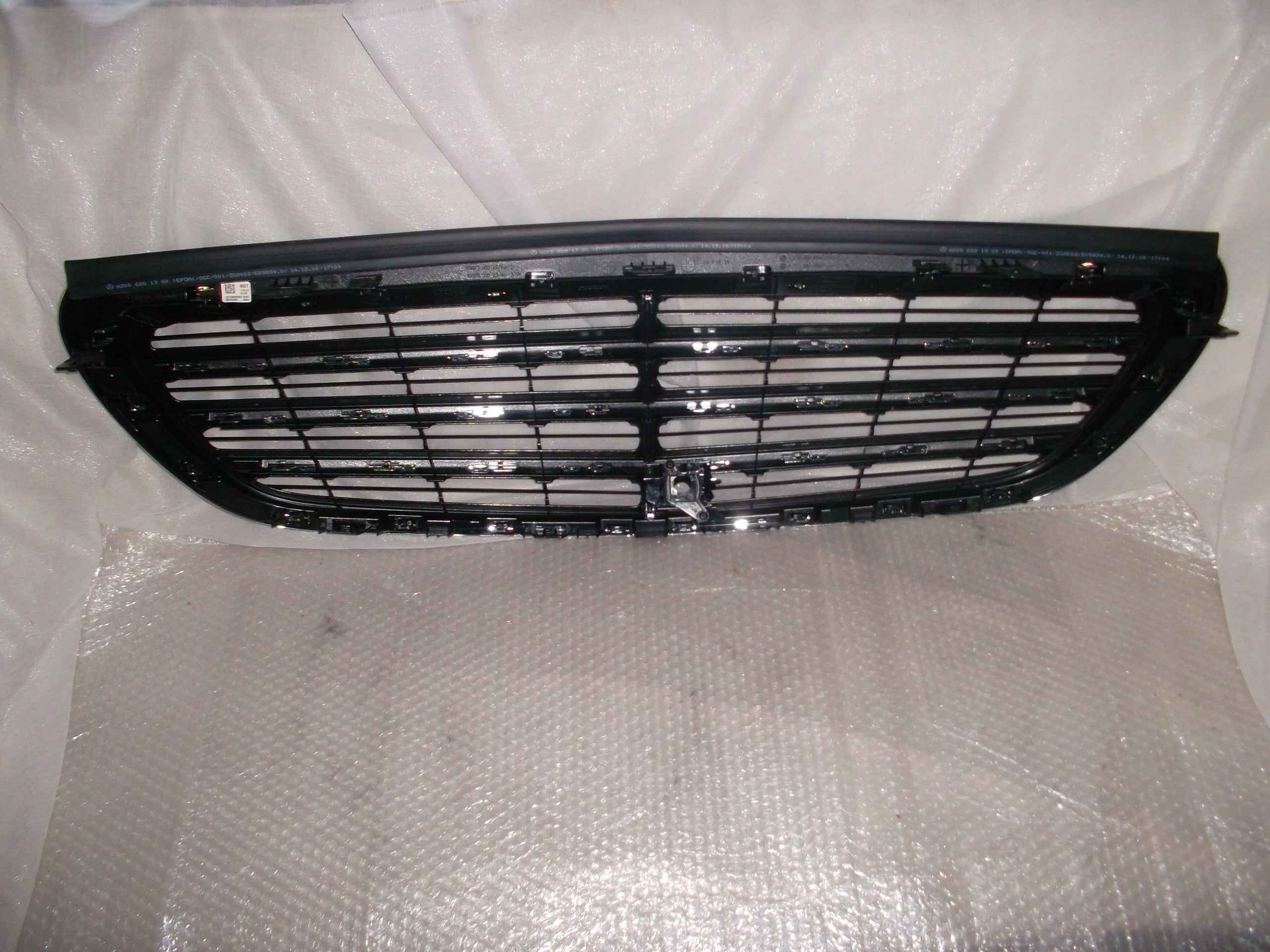 Kühlergrill Mercedes W213 FRONTGRILL A2138800993 Kühlergitter