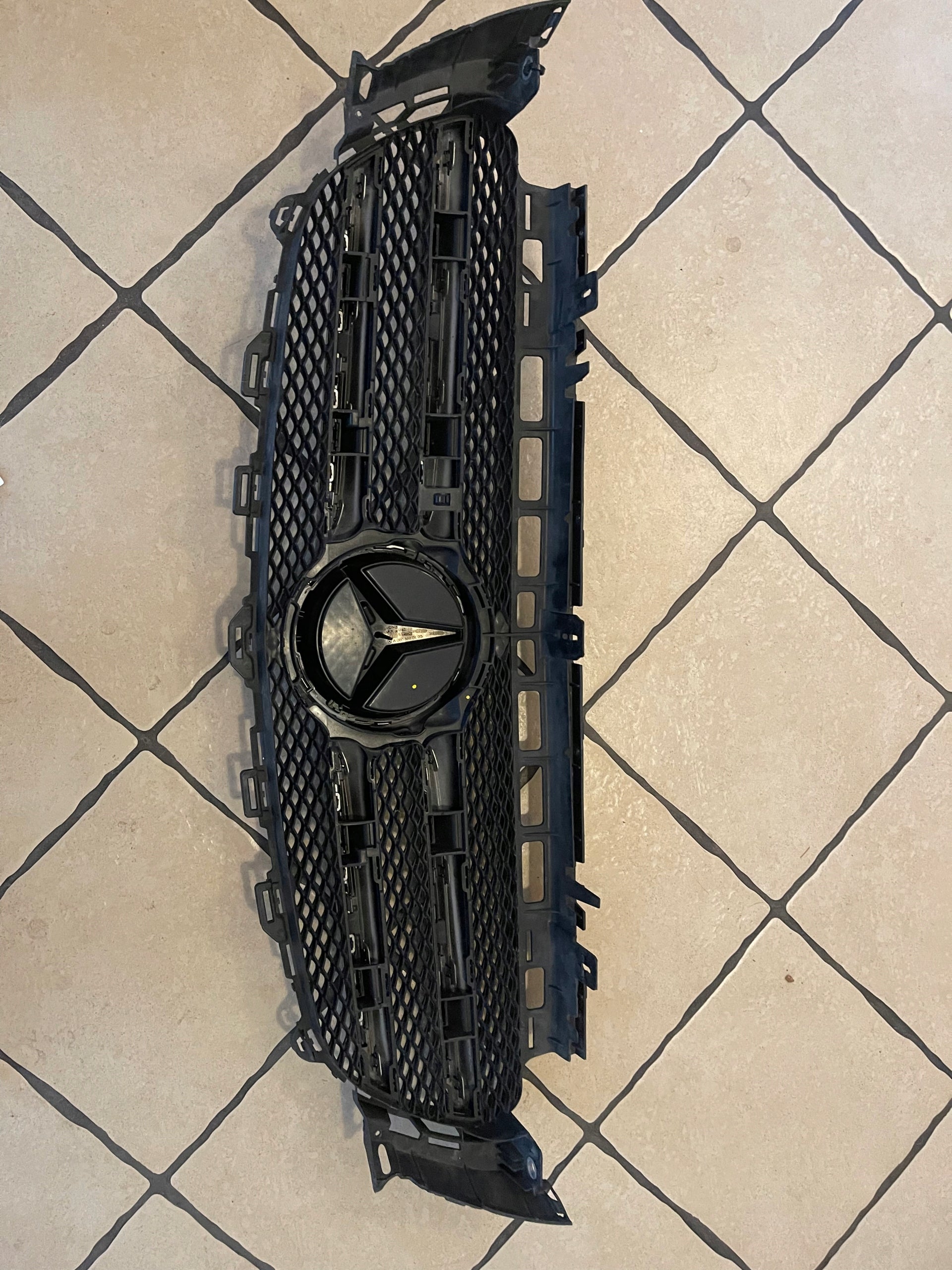 Kühlergrill Mercedes W213 FRONTGRILL Kühlergitter