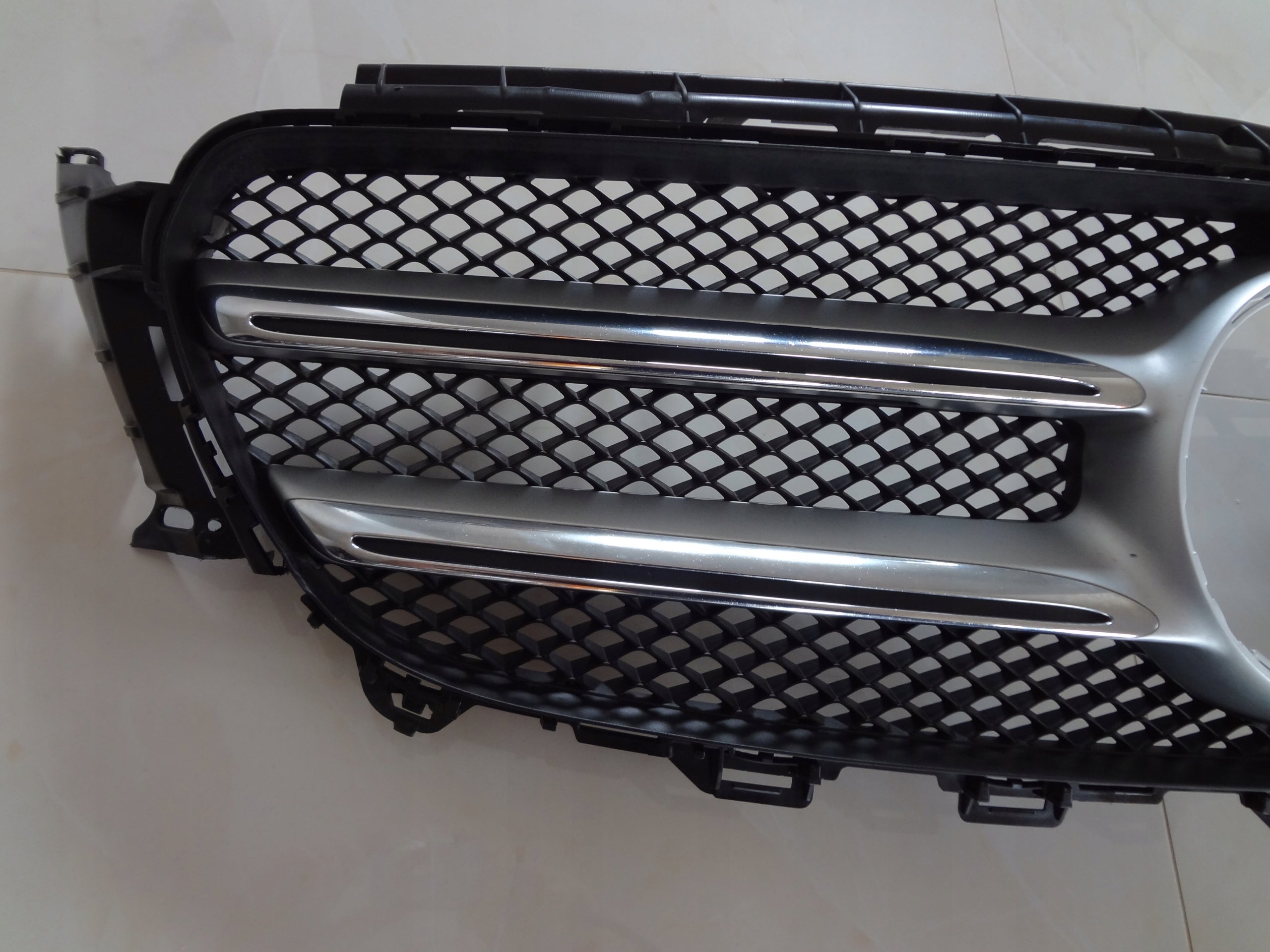 Kühlergrill Mercedes W213 FRONTGRILL Kühlergitter