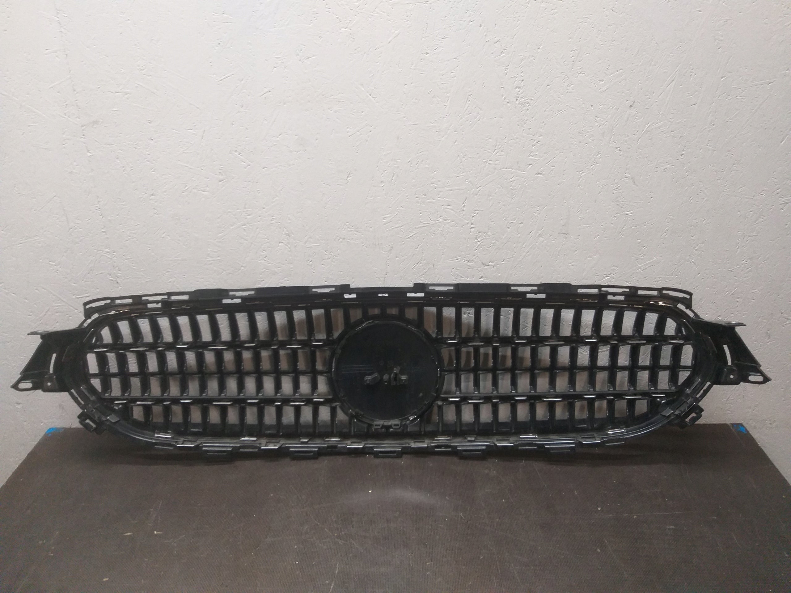 Kühlergrill Mercedes W213 FRONTGRILL Kühlergitter