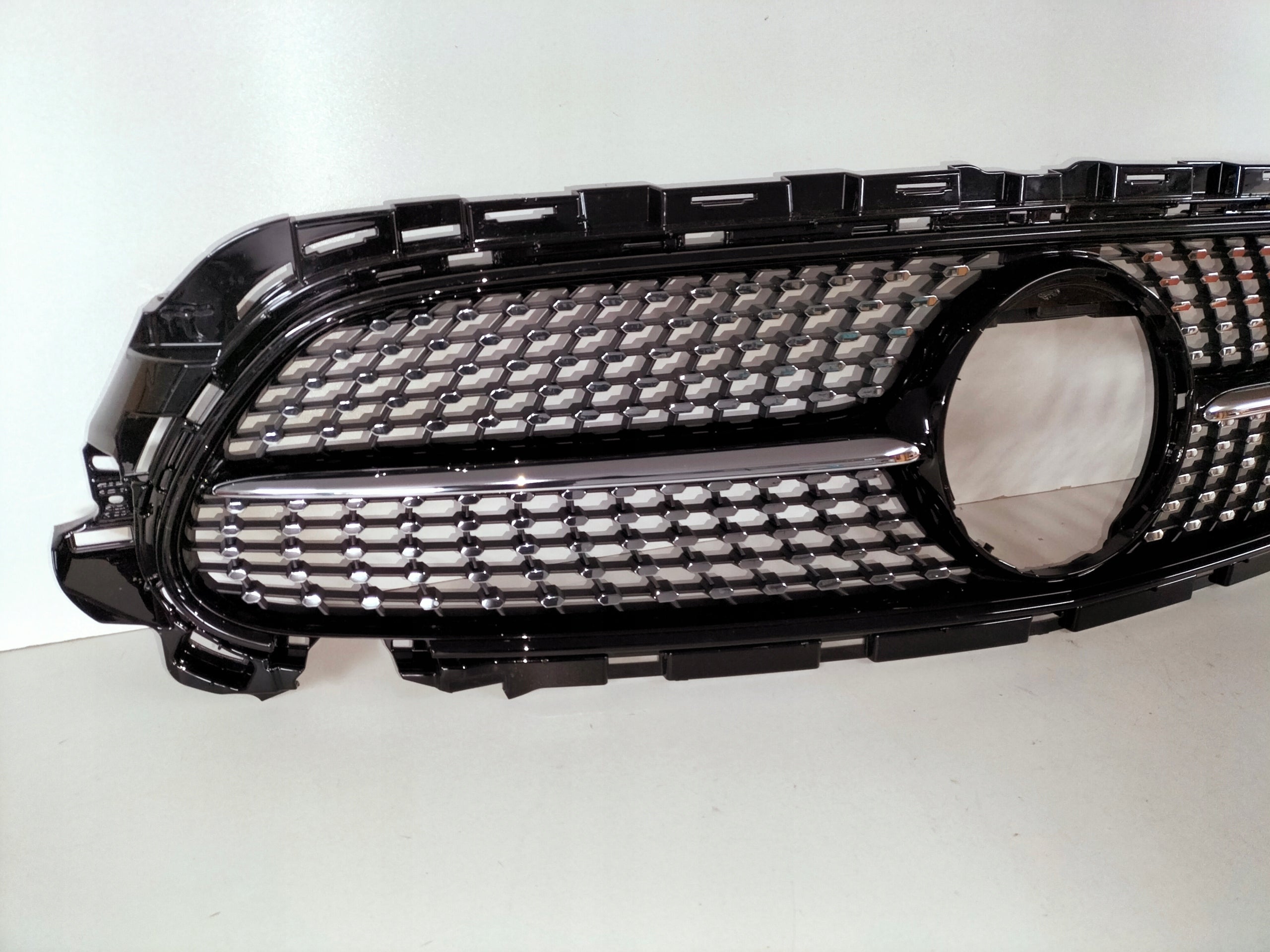 Kühlergrill Mercedes W213 FRONTGRILL A2138803506 Kühlergitter