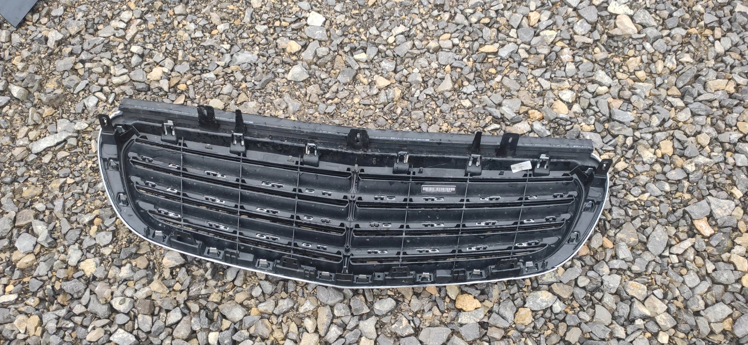 Kühlergrill Mercedes A213 W213 FRONTGRILL A2138808702 Kühlergitter