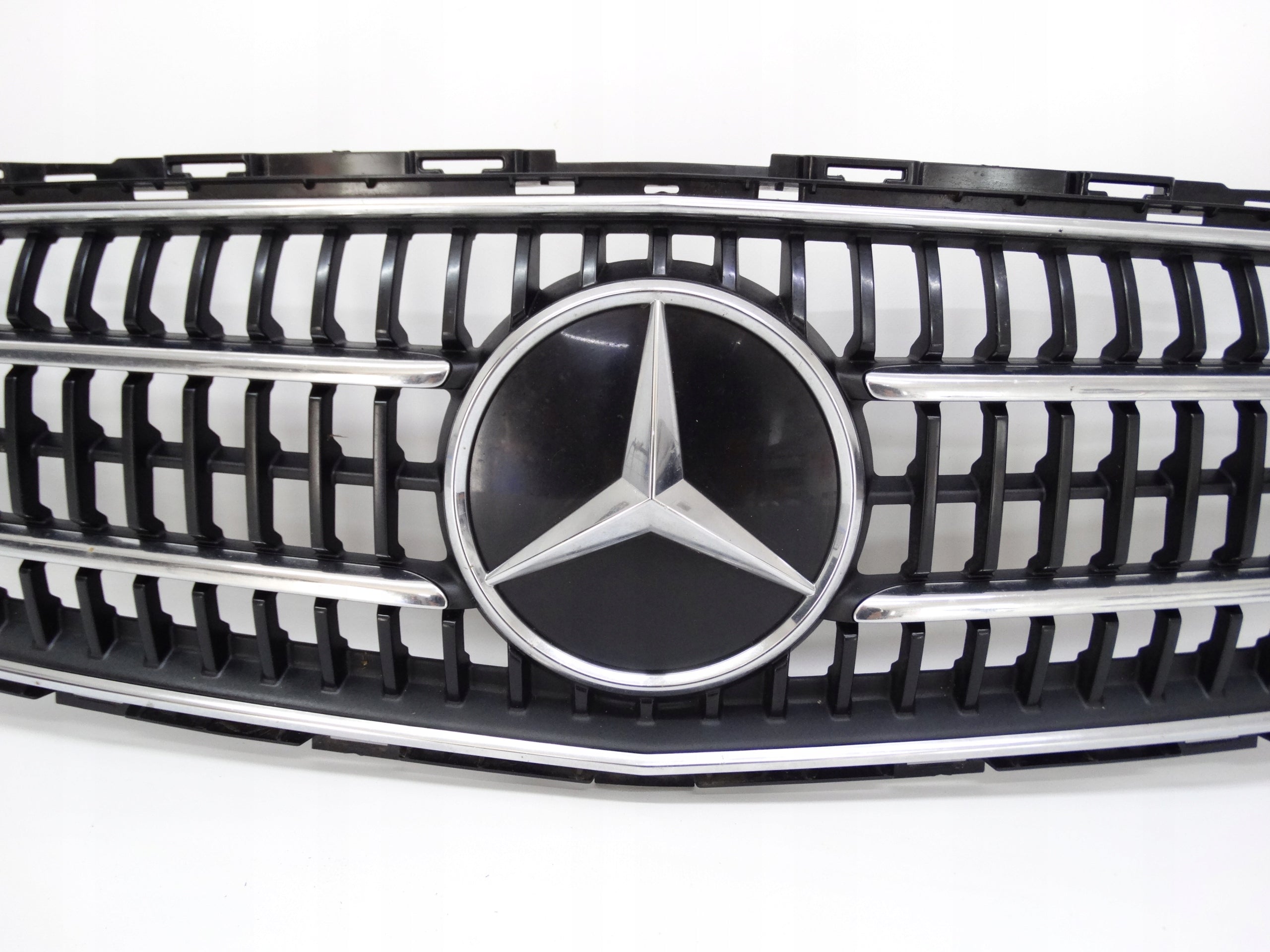 Kühlergrill Mercedes A213 W213 FRONTGRILL A2138883800 Kühlergitter