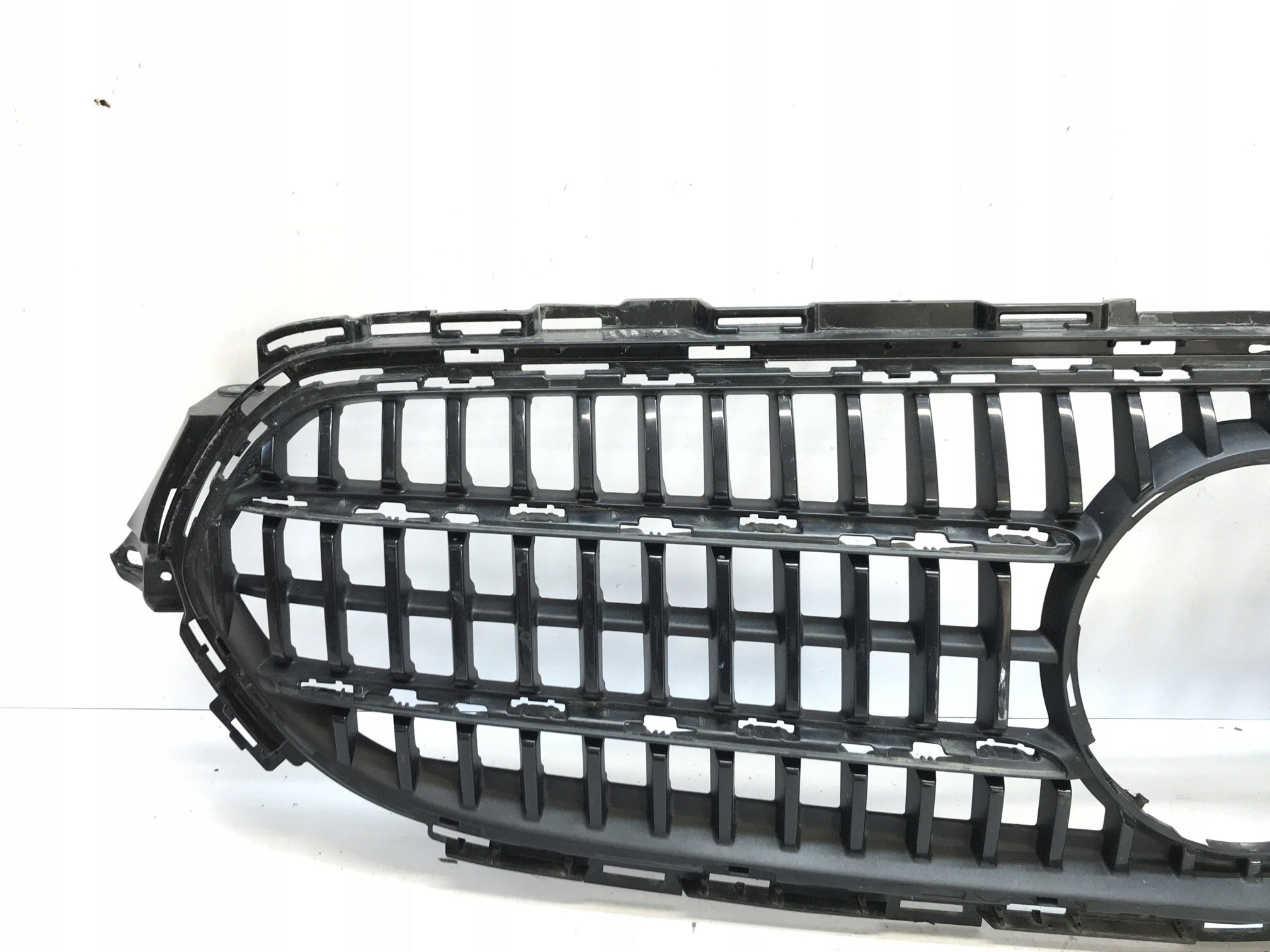 Kühlergrill Mercedes A213 W213 FRONTGRILL A2138883800 Kühlergitter