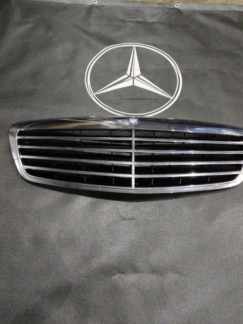 Kühlergrill Mercedes W221 FRONTGRILL A2218808722 Kühlergitter