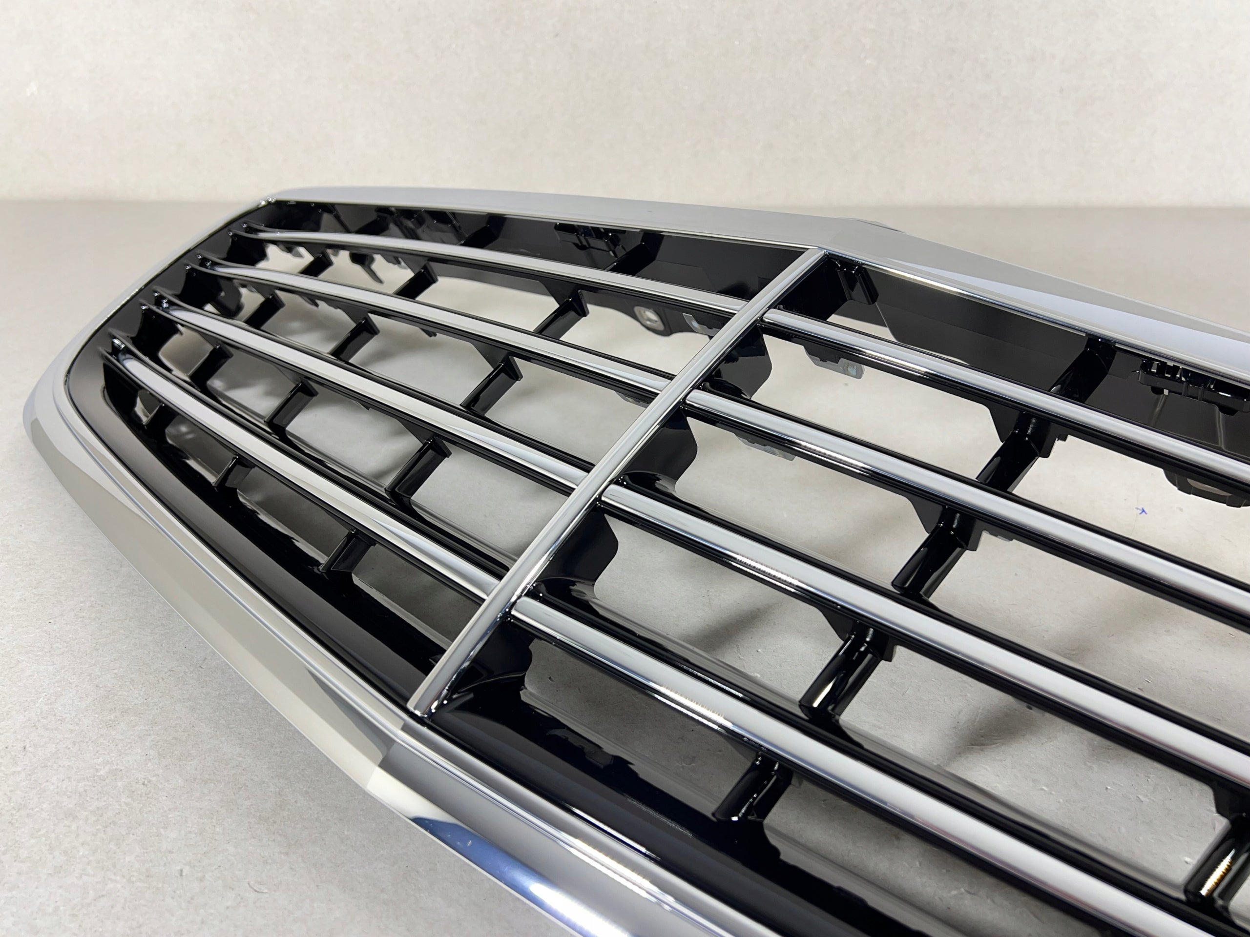 Kühlergrill Mercedes A222 W222 FRONTGRILL A2228800083 Kühlergitter