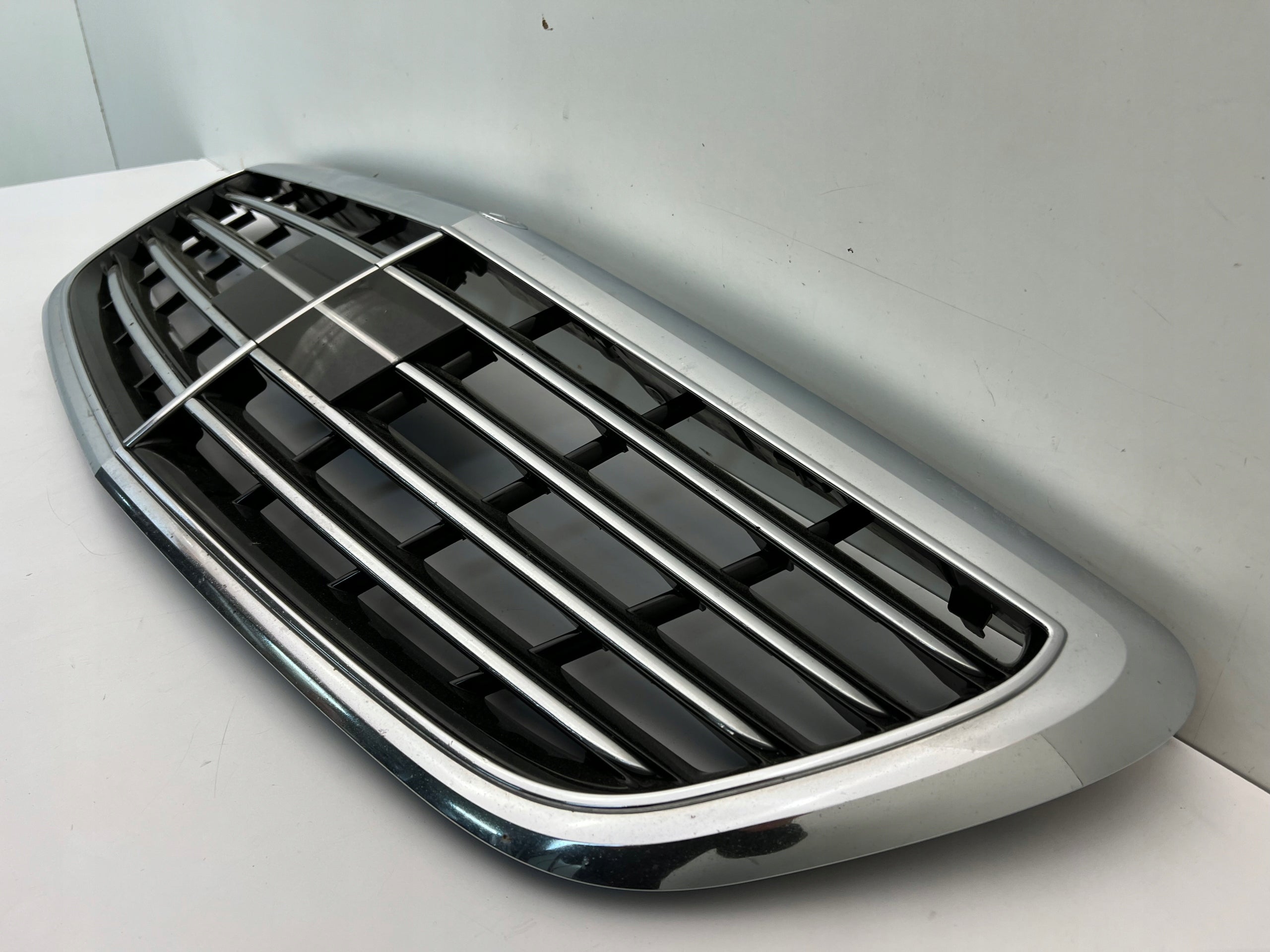 Kühlergrill Mercedes W222 A222 FRONTGRILL A2228800183 Kühlergitter