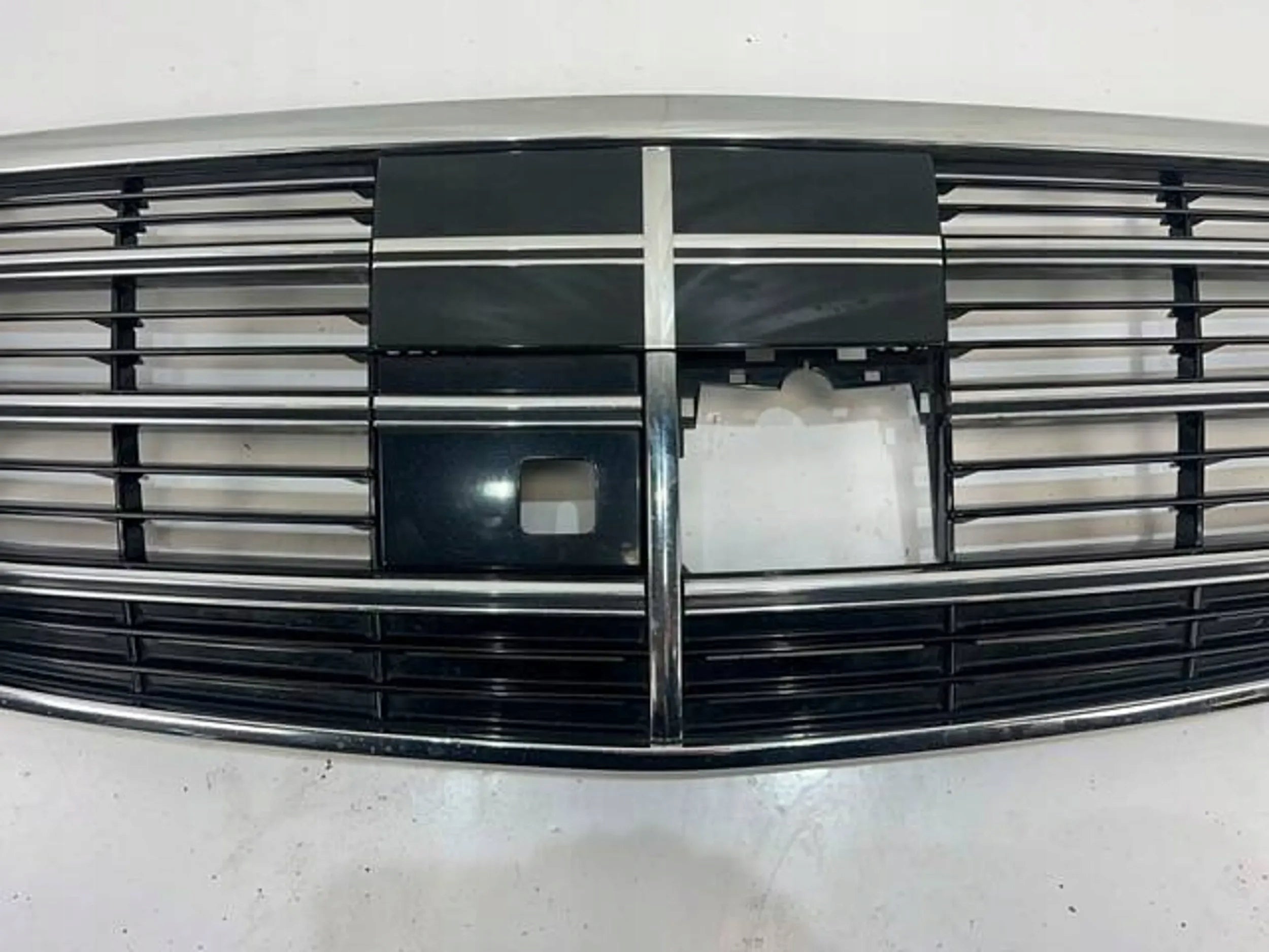 Kühlergrill Mercedes W223 FRONTGRILL A4050492840 Kühlergitter