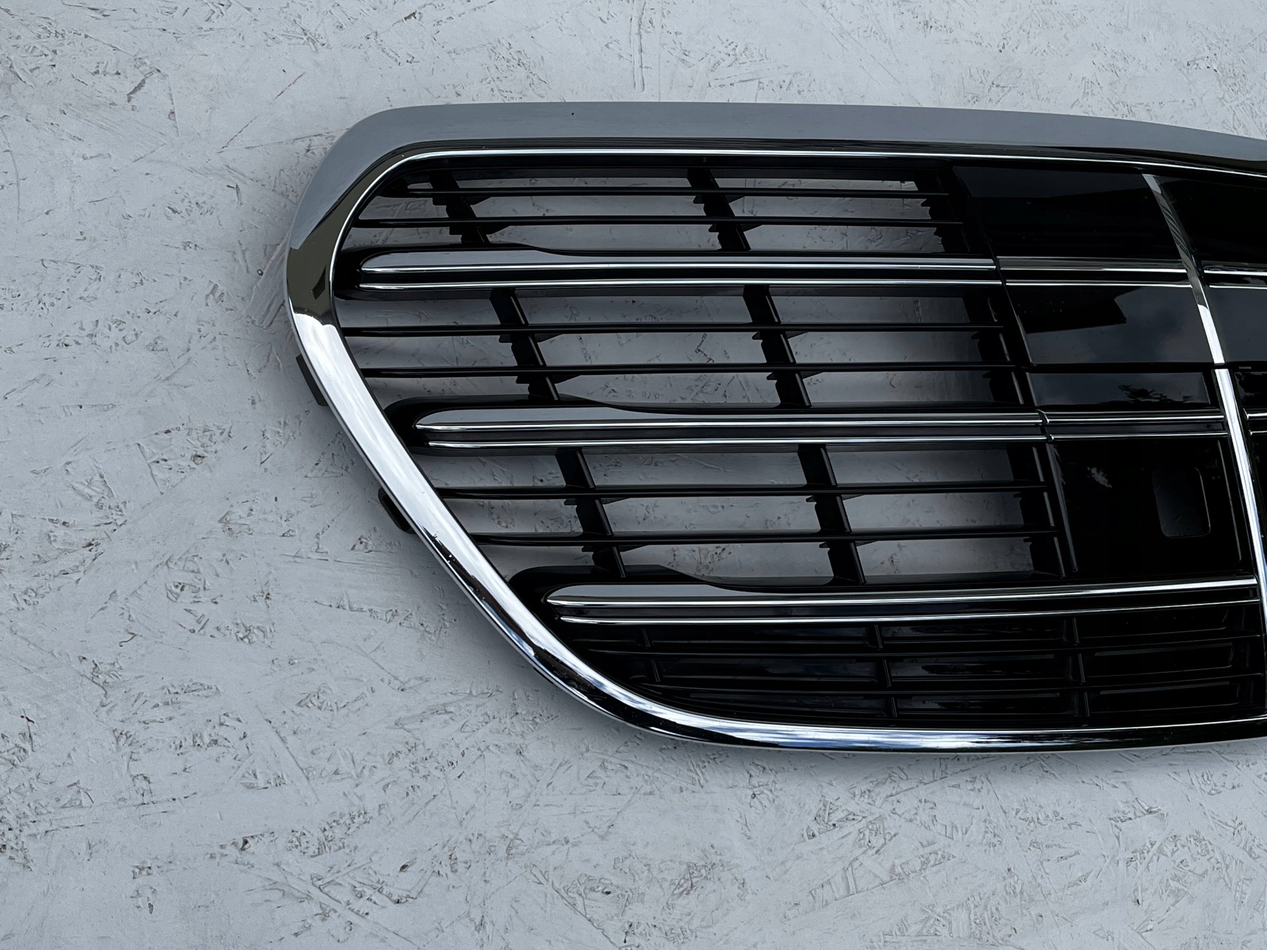 Kühlergrill Mercedes W223 FRONTGRILL A4050492840 Kühlergitter